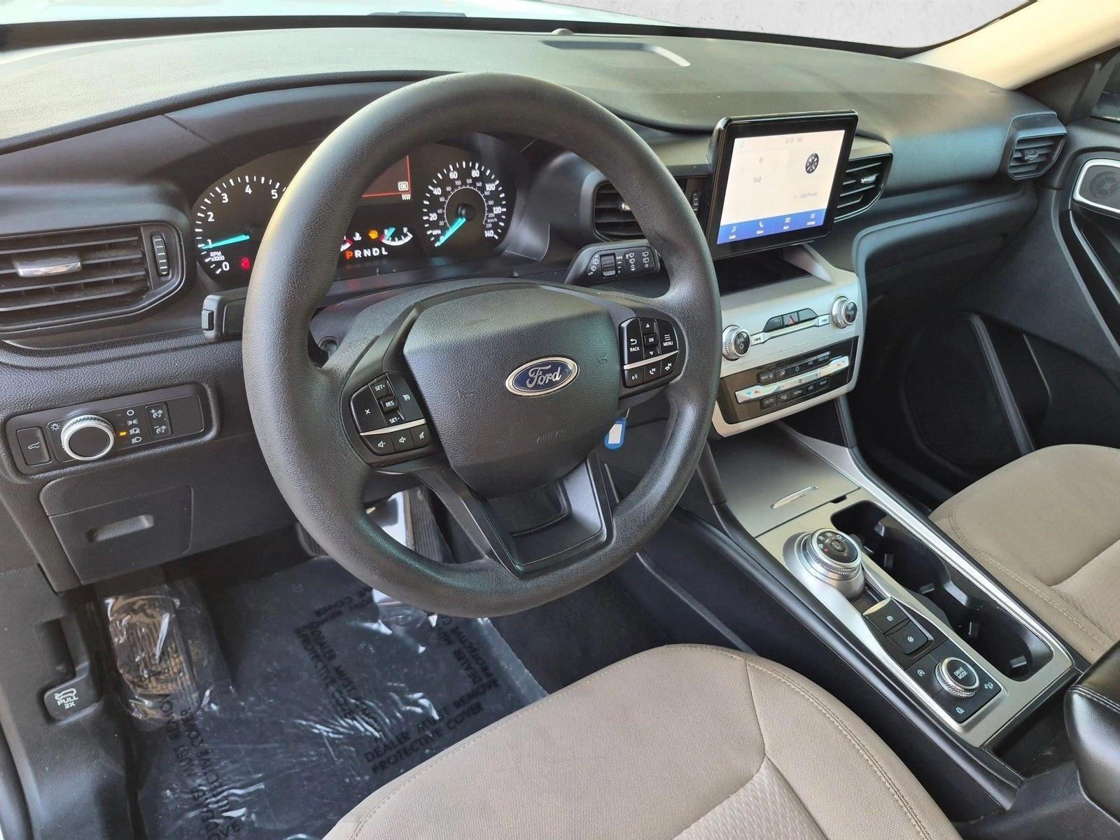 Thumbnail: 2021 Ford Explorer - 3