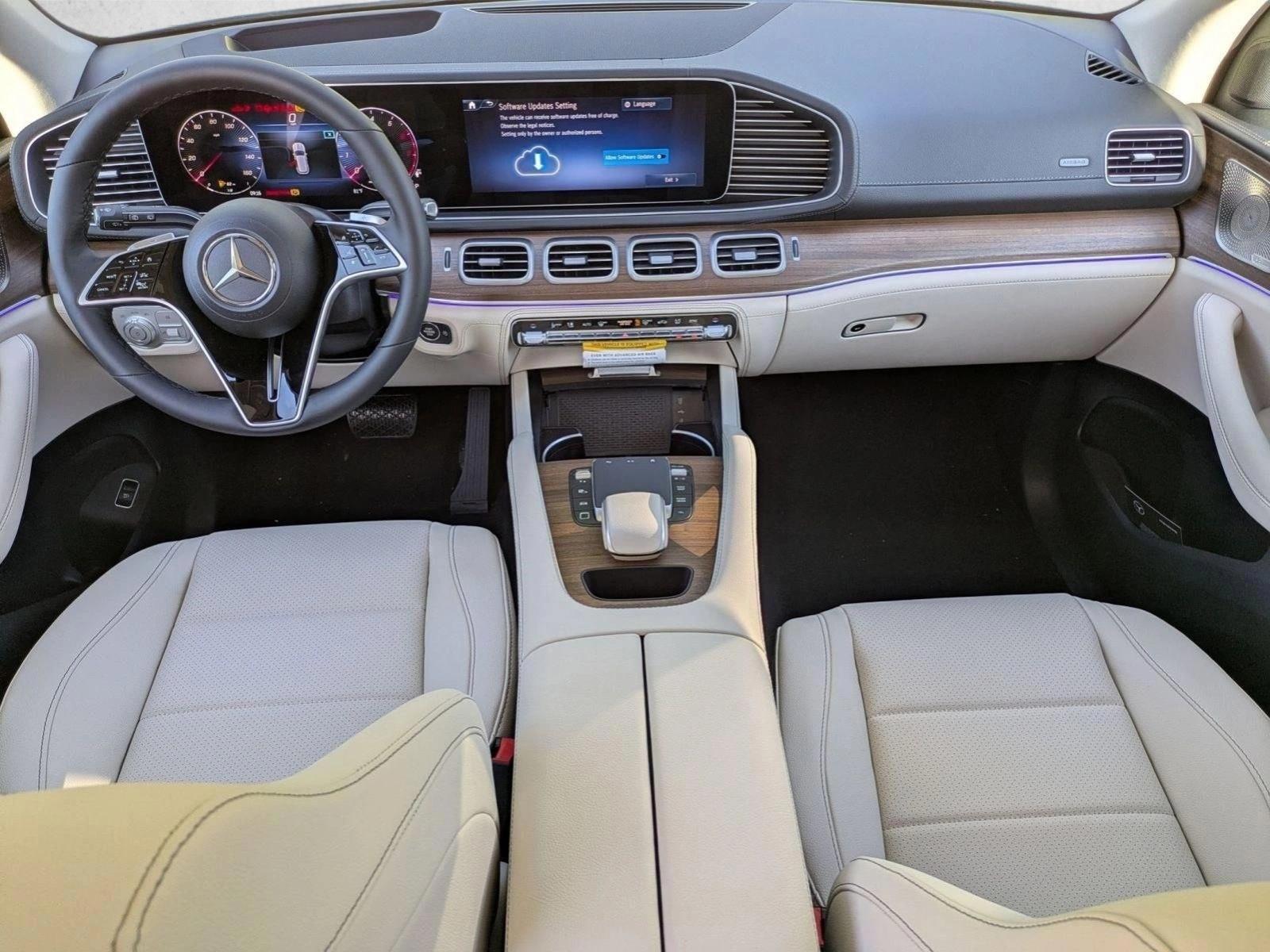 Thumbnail: 2026 Mercedes-Benz GLE - 4
