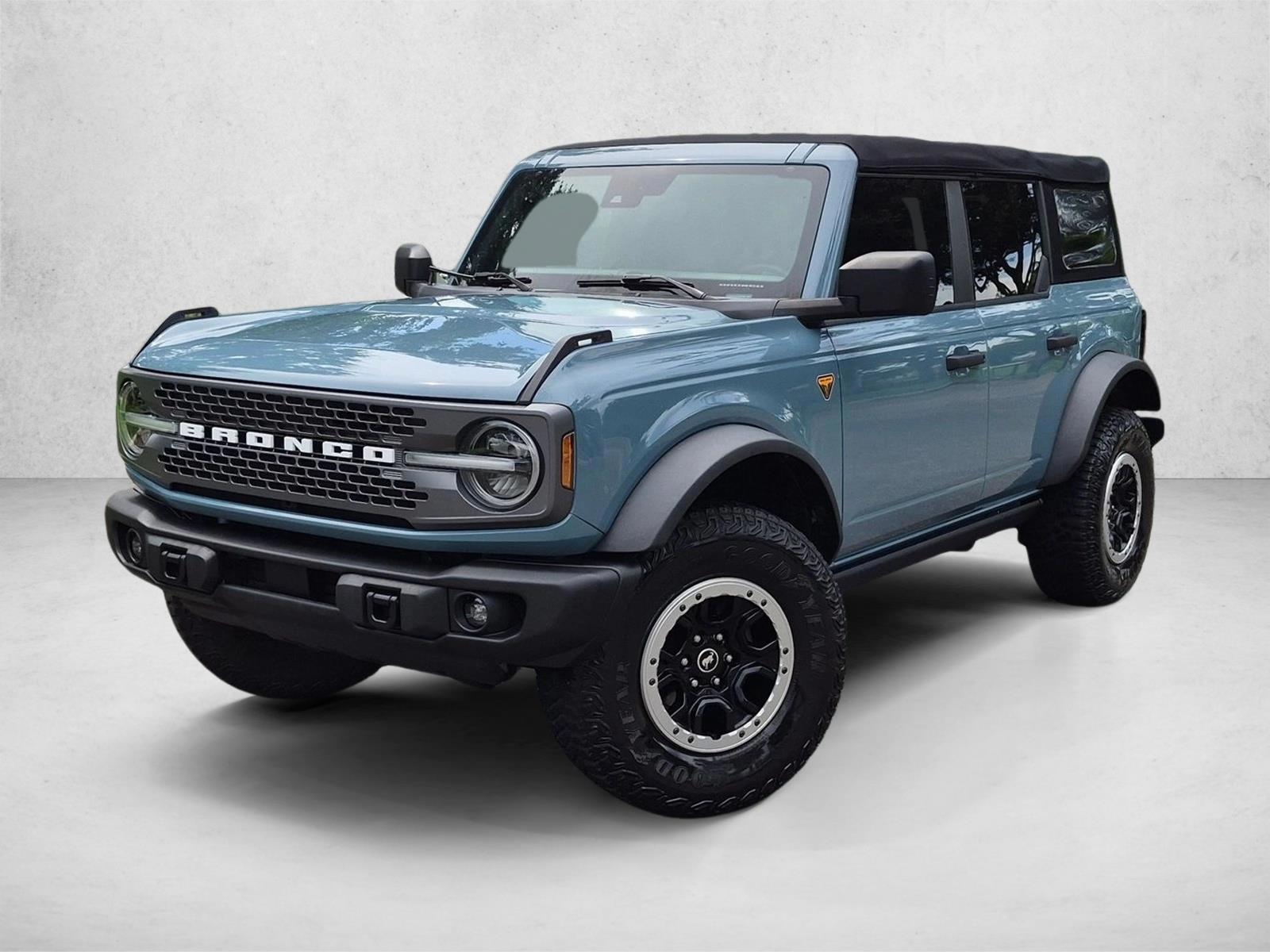 Thumbnail: 2022 Ford Bronco - 1