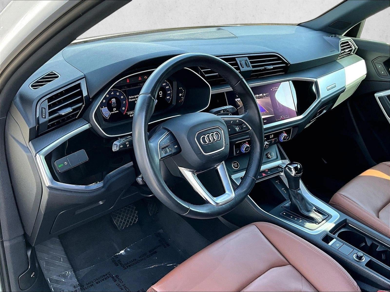 Thumbnail: 2021 Audi Q3 - 4