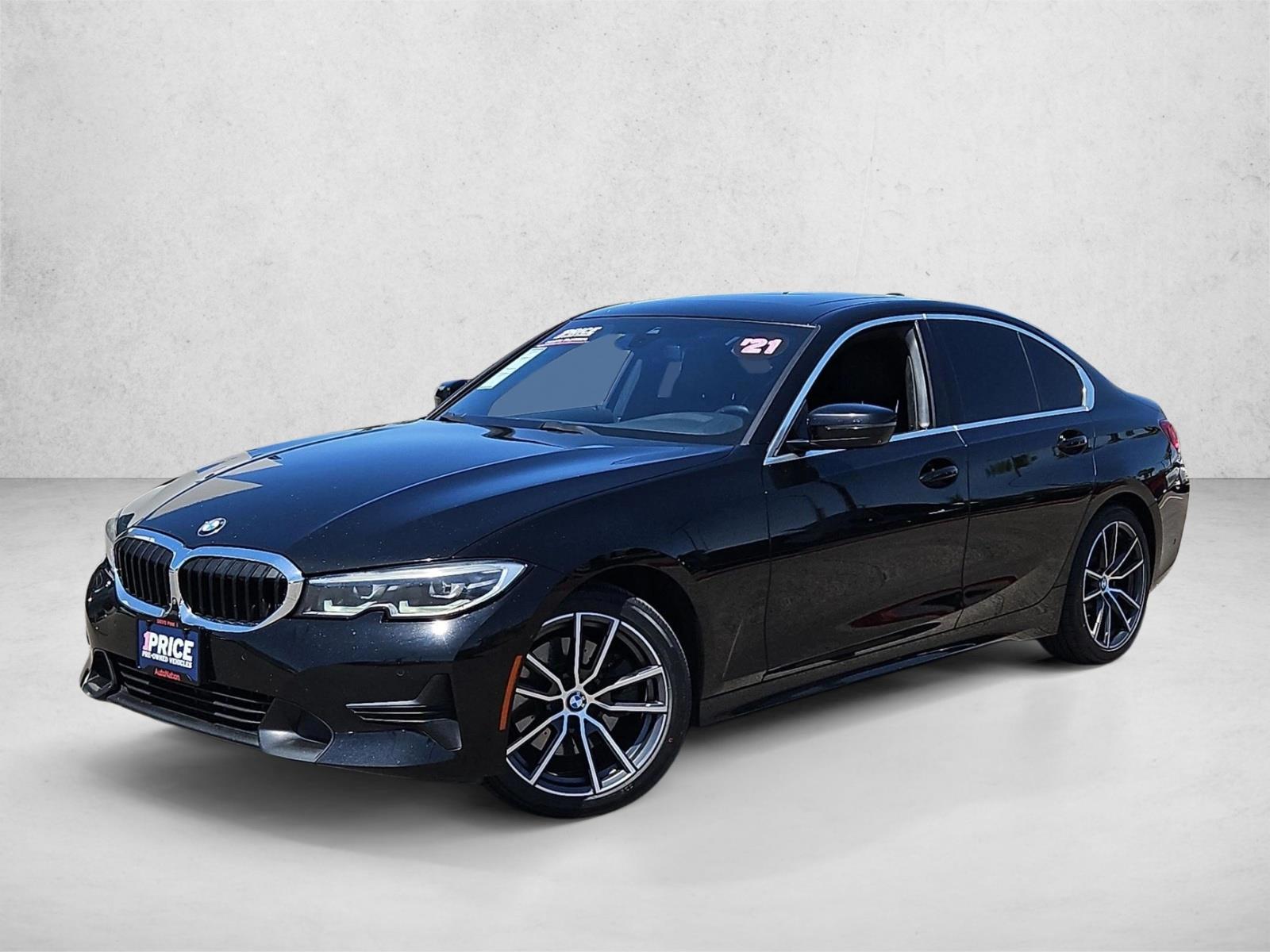 Thumbnail: 2021 BMW 3 Series - 1