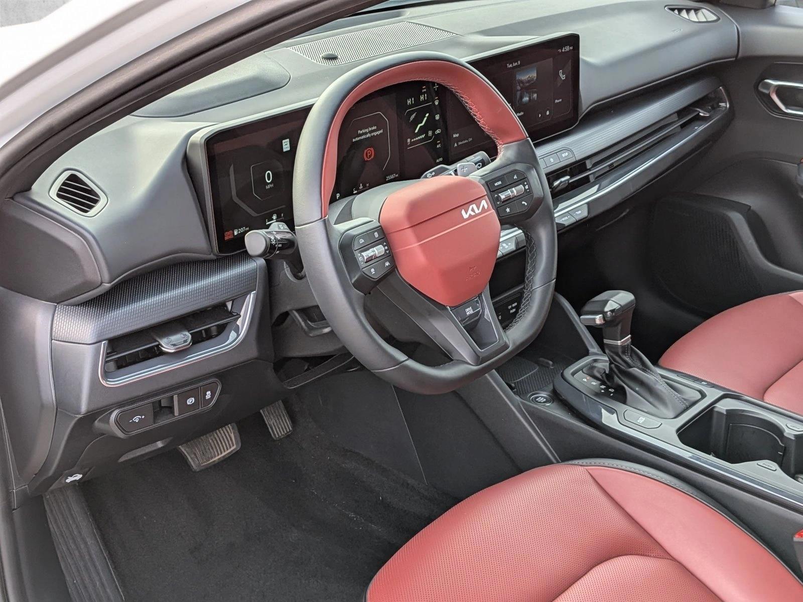 Thumbnail: 2025 Kia K4 - 3