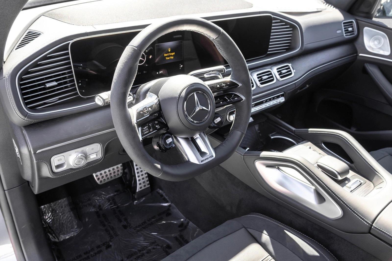 Thumbnail: 2026 Mercedes-Benz GLE - 3