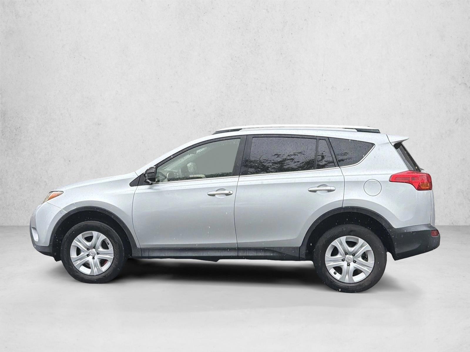 Thumbnail: 2014 Toyota RAV4 - 2