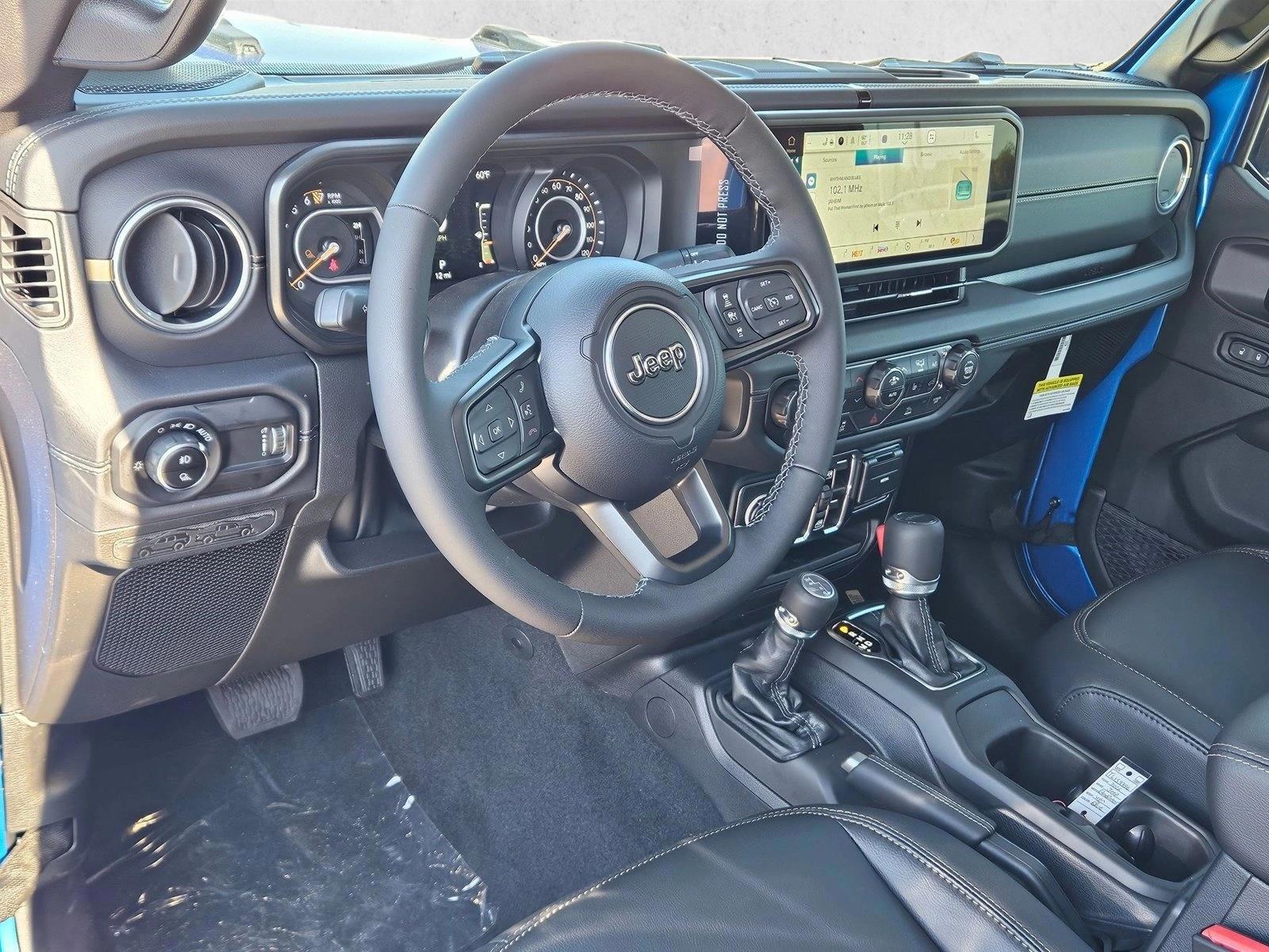 Thumbnail: 2026 Jeep Gladiator - 3