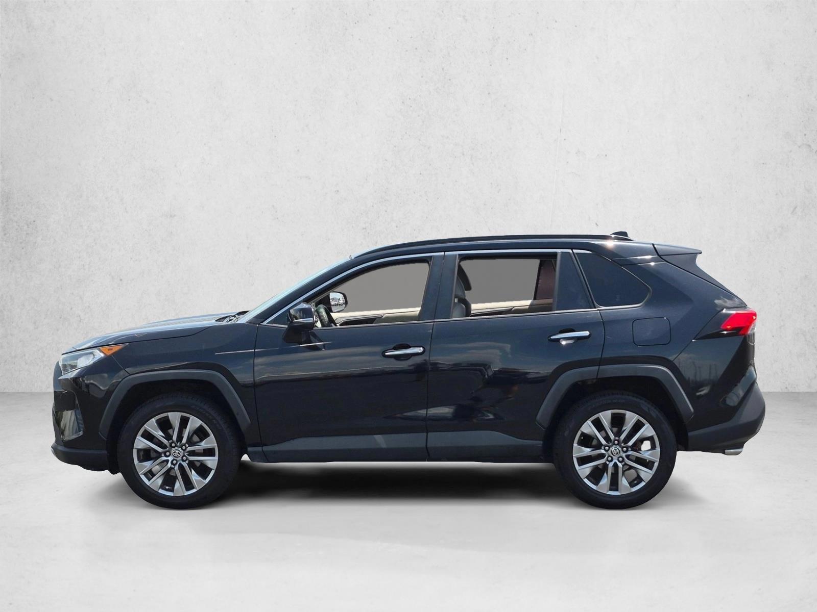 Thumbnail: 2020 Toyota RAV4 - 2