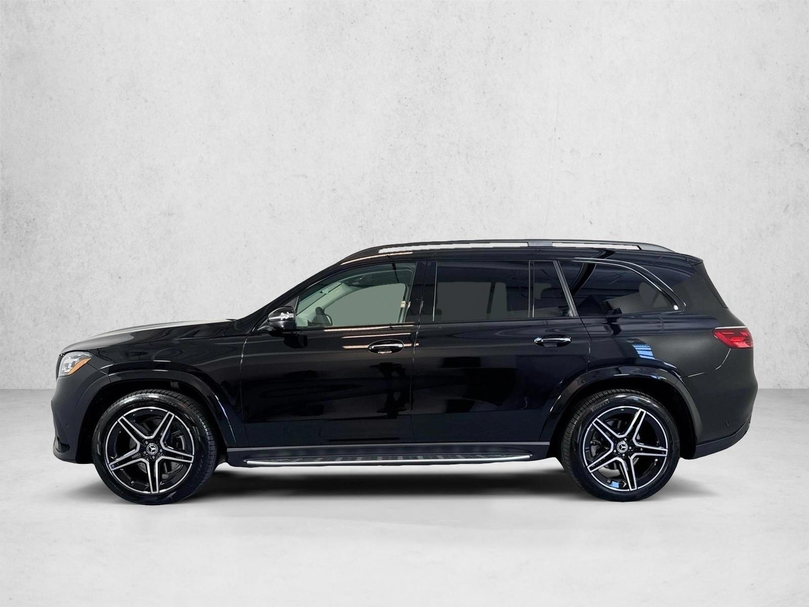 Thumbnail: 2026 Mercedes-Benz GLS - 2