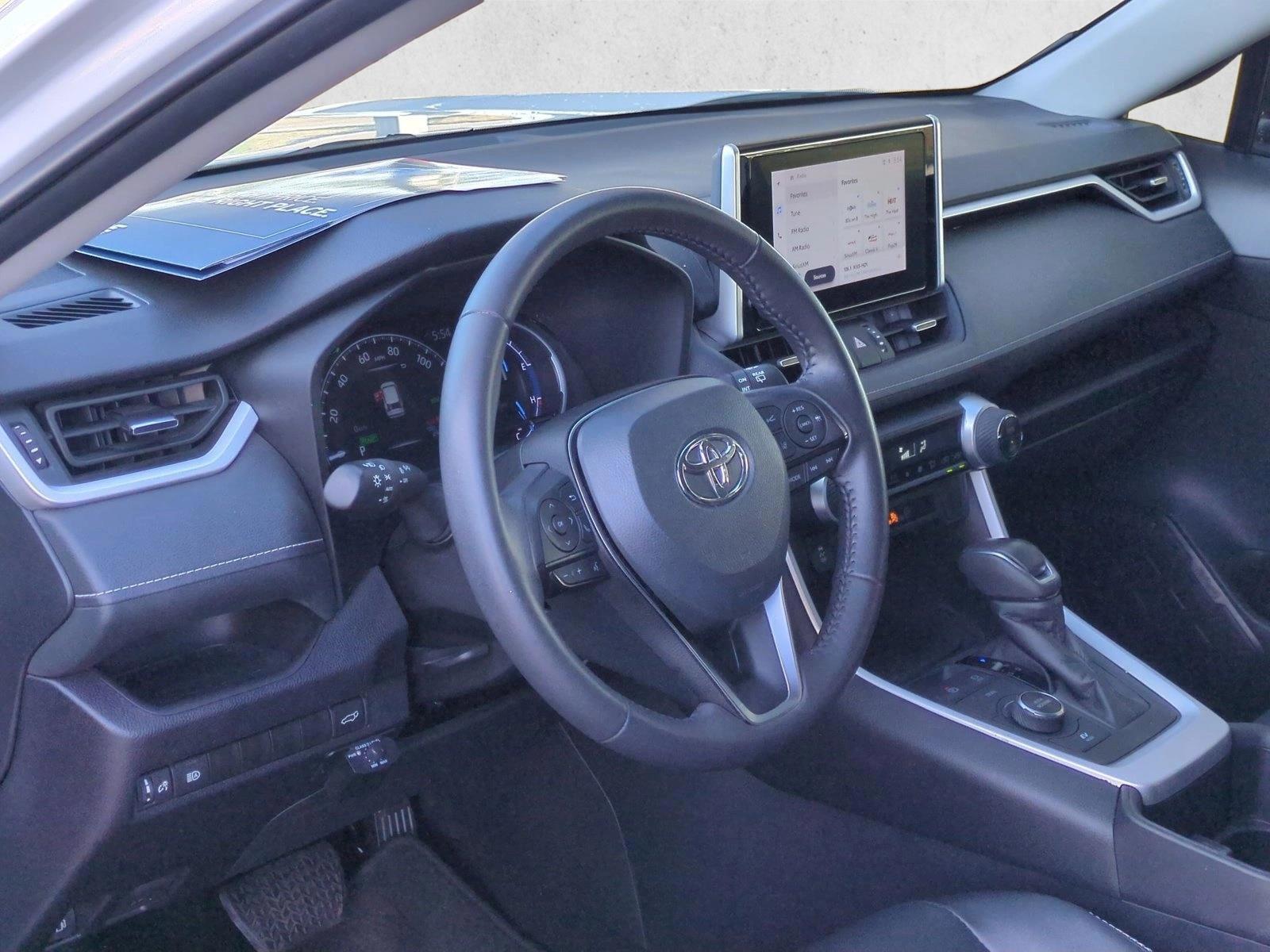 Thumbnail: 2024 Toyota RAV4 - 3