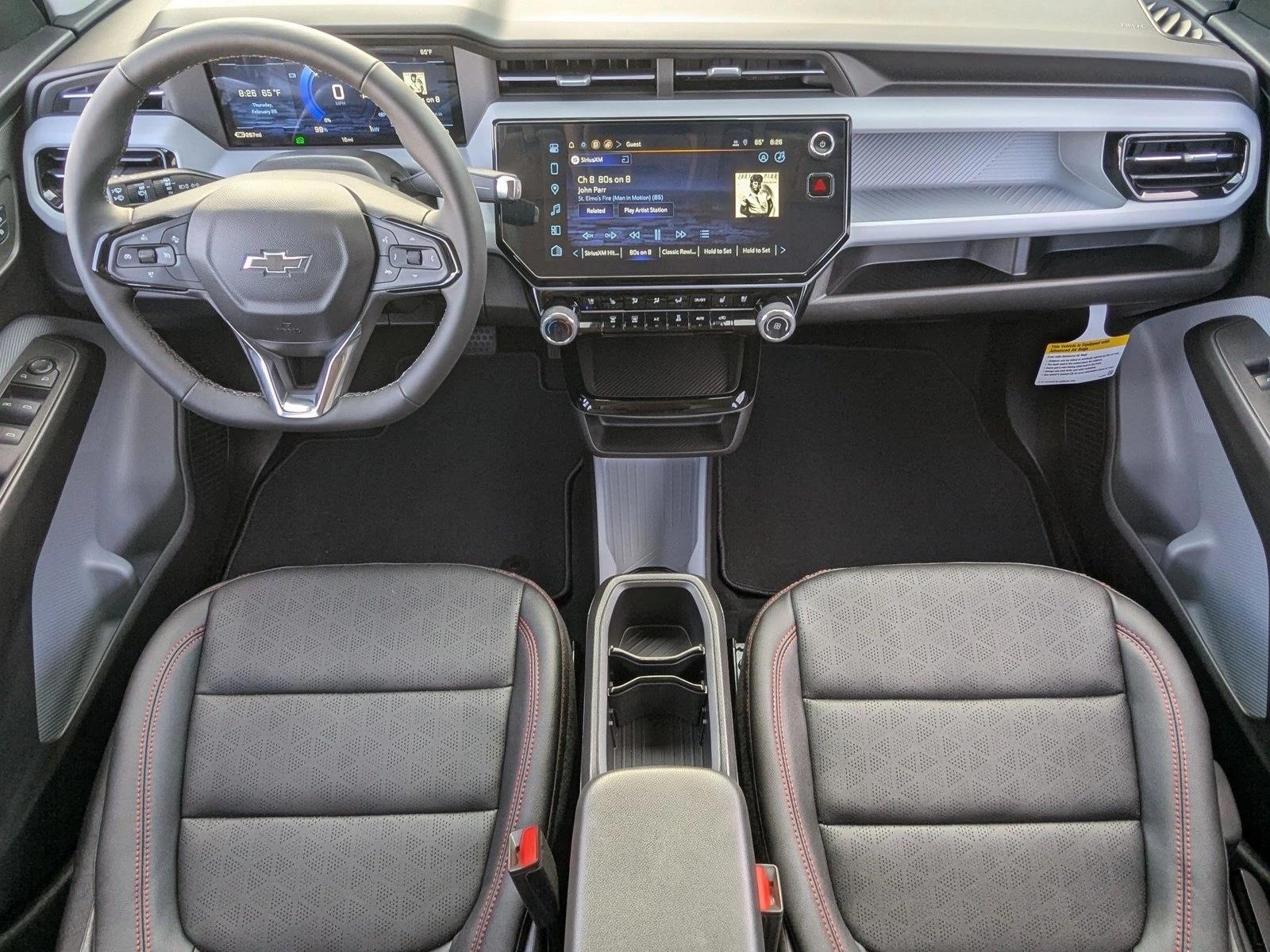 Thumbnail: 2027 Chevrolet Bolt EV - 4