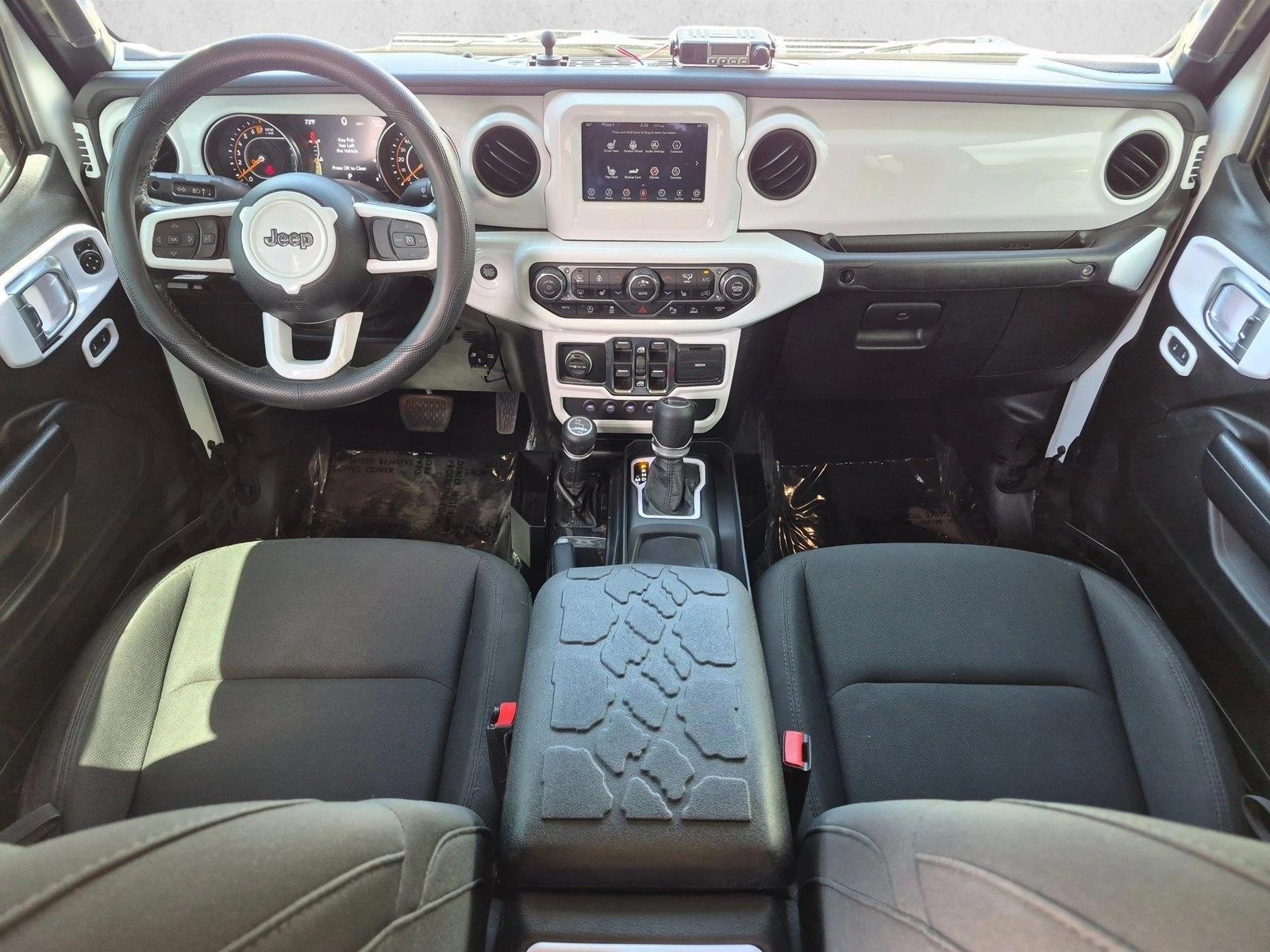 Thumbnail: 2021 Jeep Gladiator - 3
