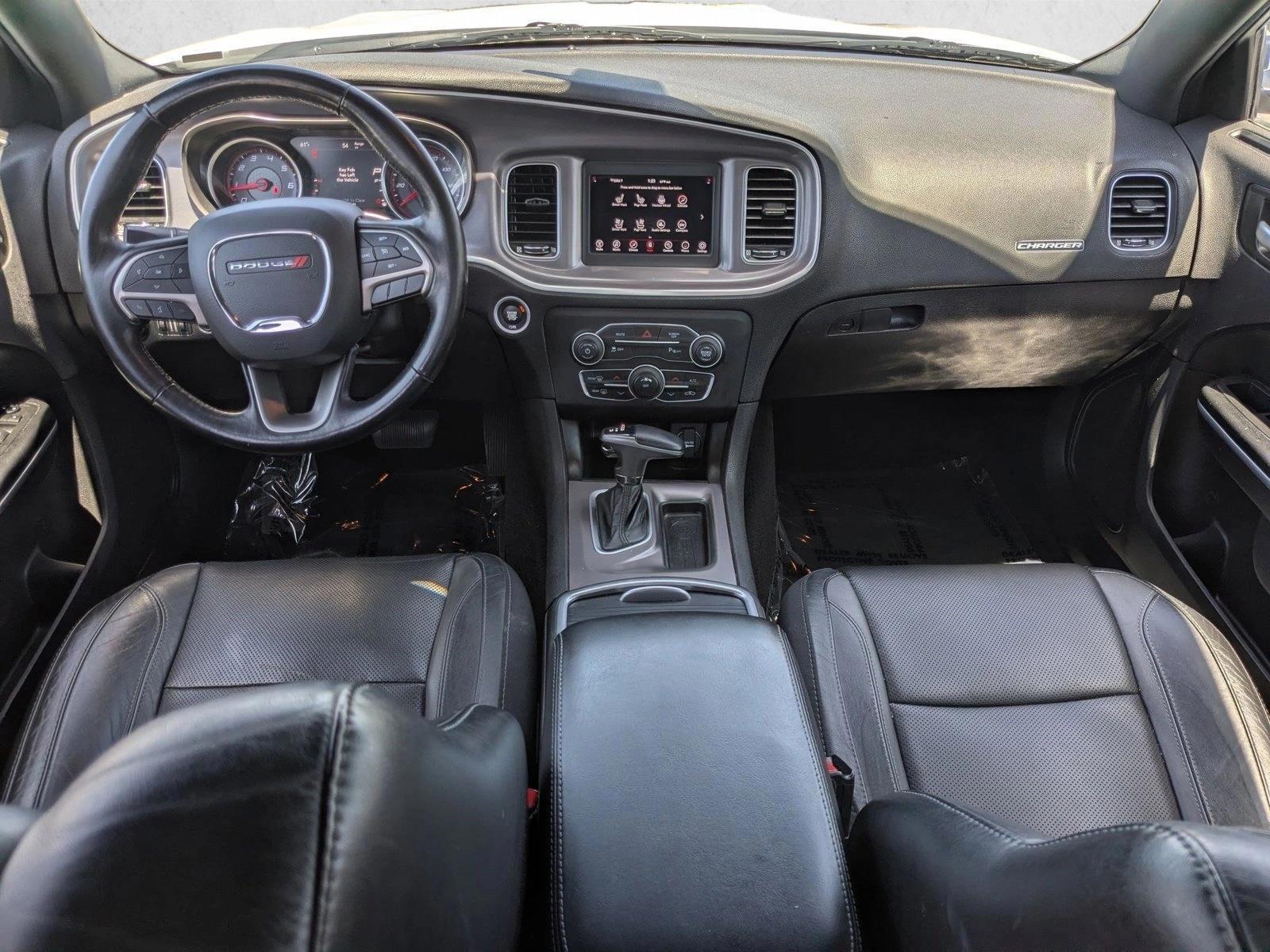 Thumbnail: 2019 Dodge Charger - 3