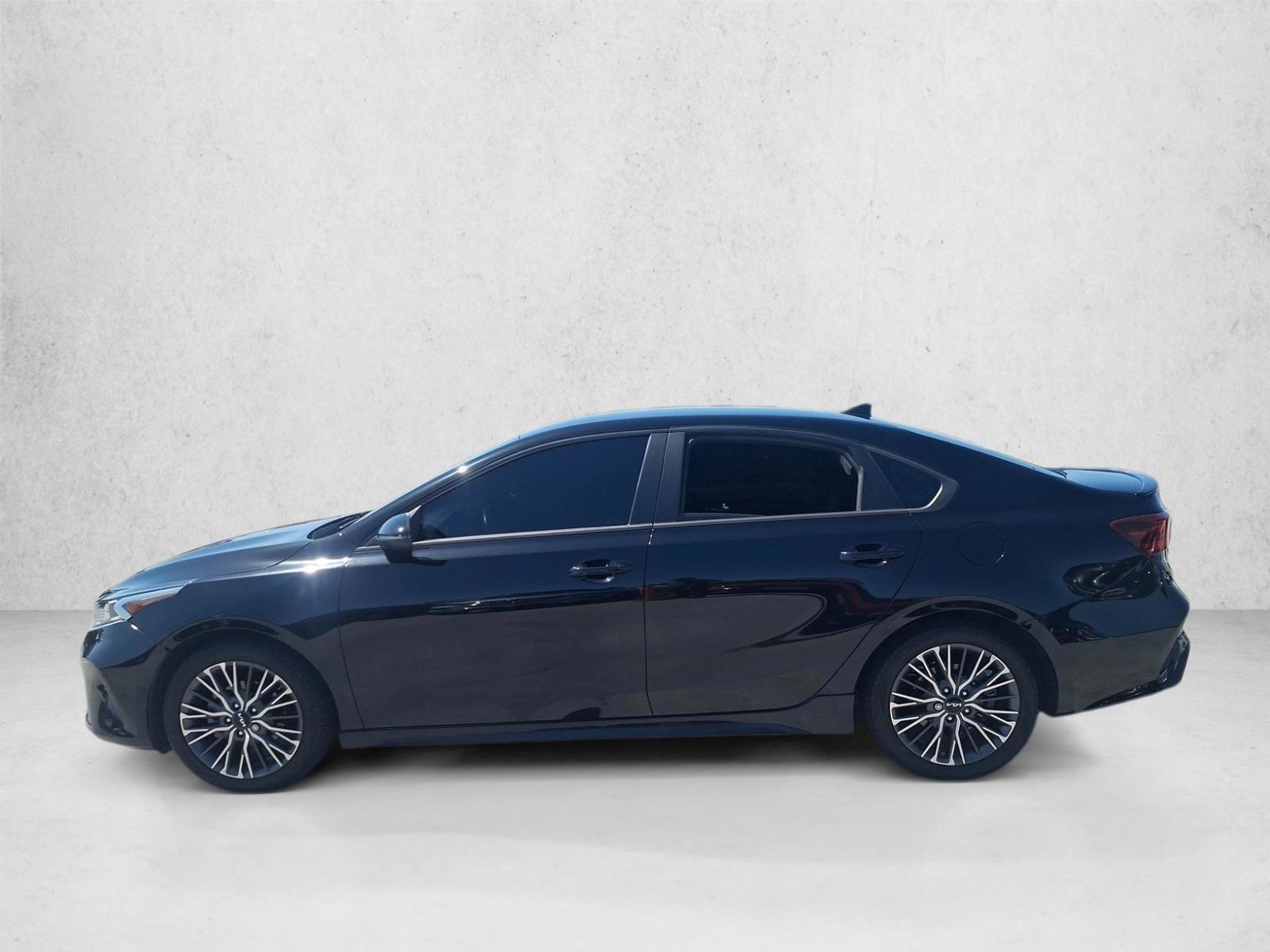 Thumbnail: 2023 Kia Forte - 2