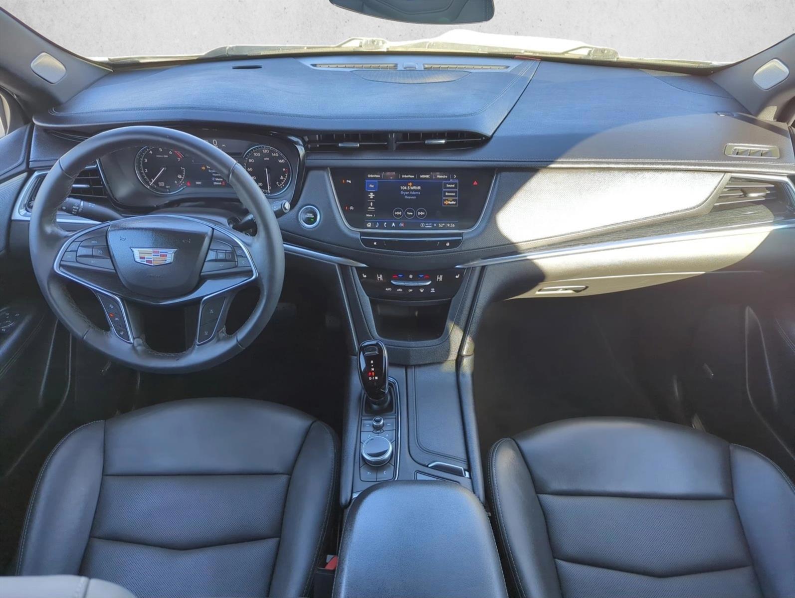 Thumbnail: 2024 Cadillac XT5 - 3