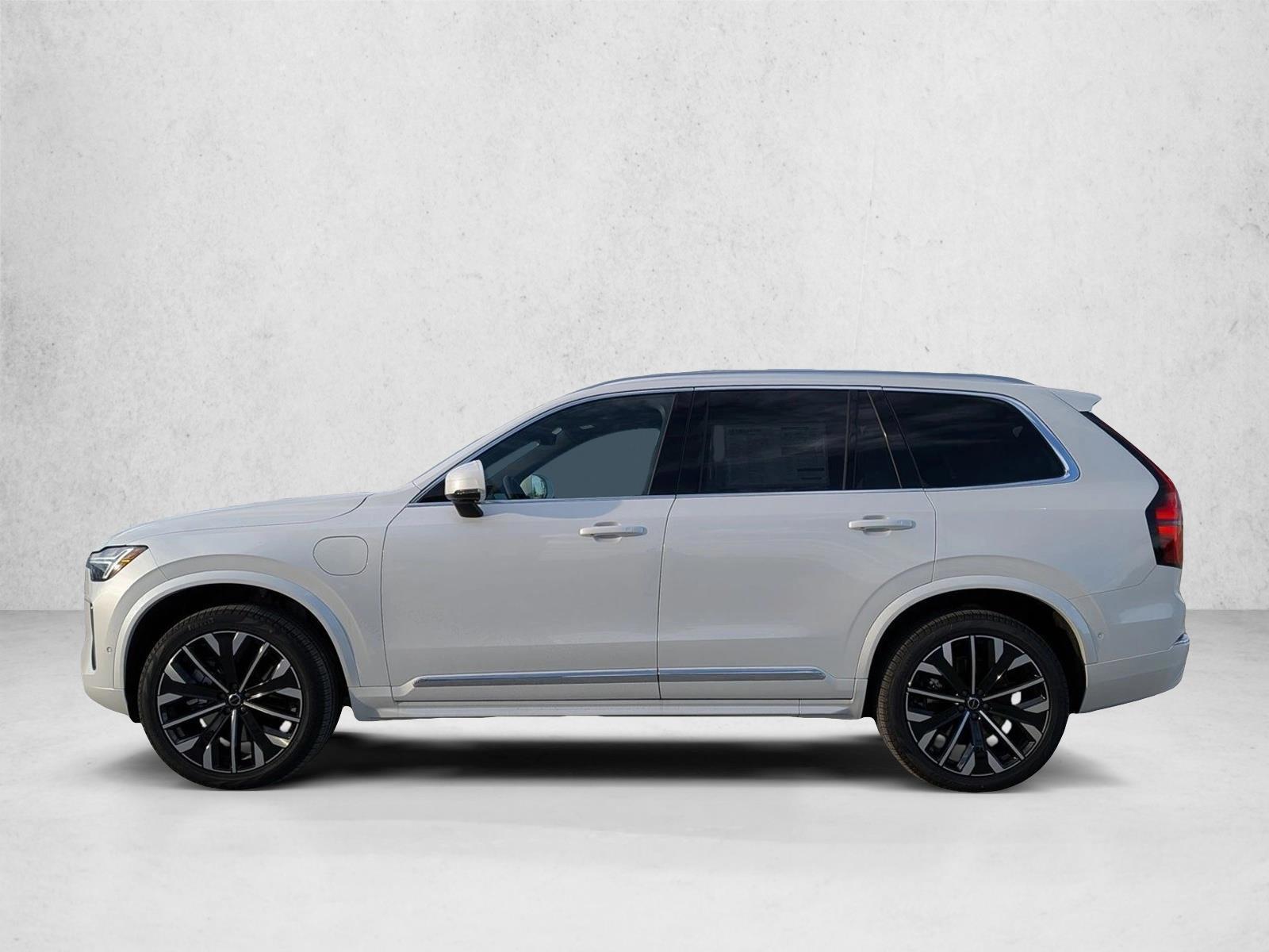 Thumbnail: 2026 Volvo XC90 - 2