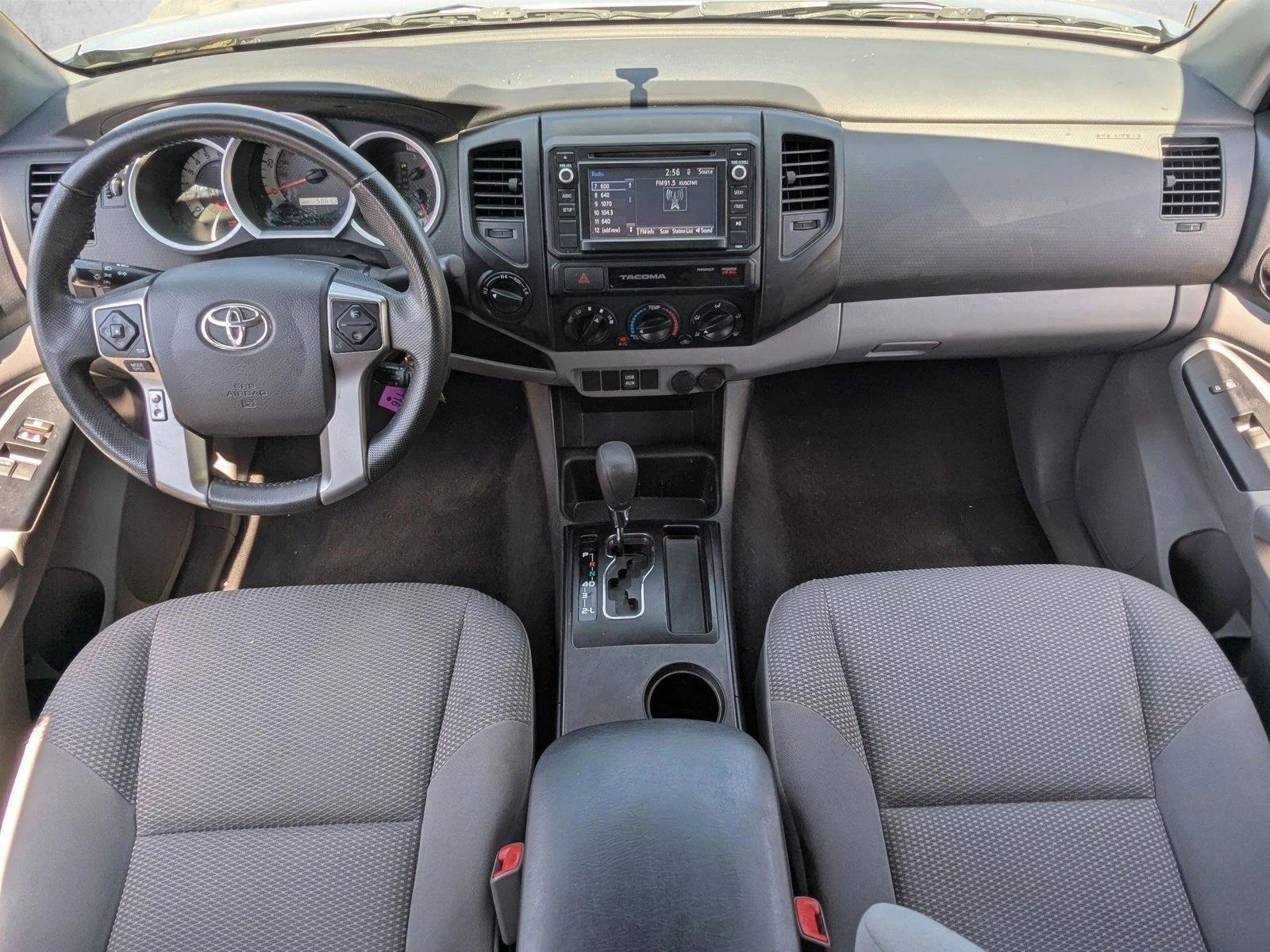 Thumbnail: 2015 Toyota Tacoma - 3