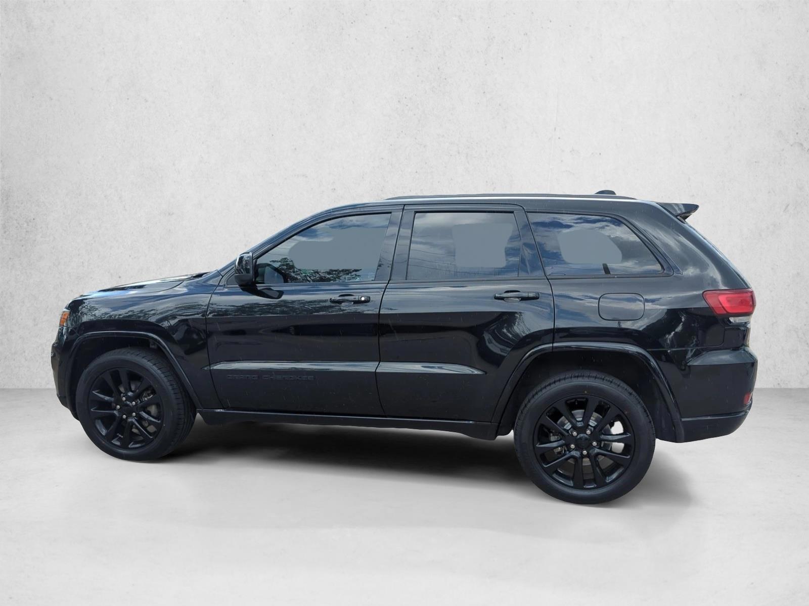 Thumbnail: 2018 Jeep Grand Cherokee - 2