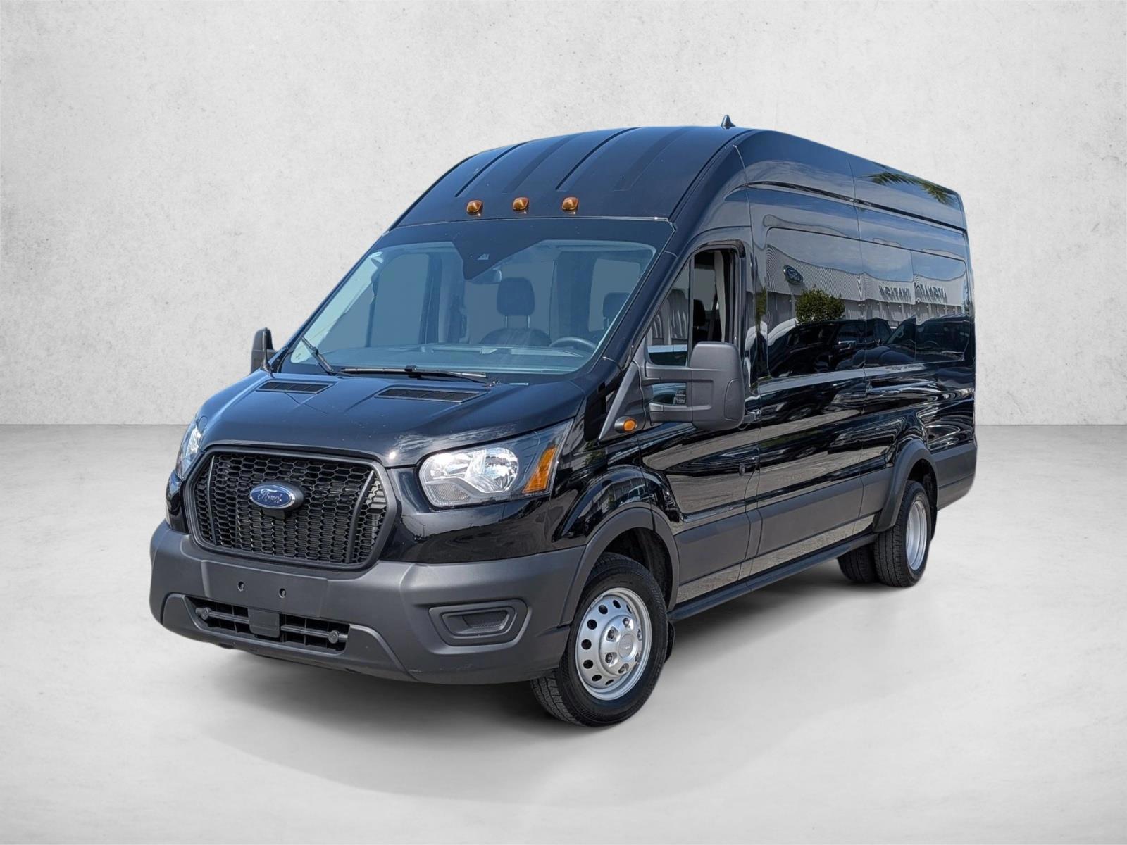 Thumbnail: 2025 Ford Transit Series - 1