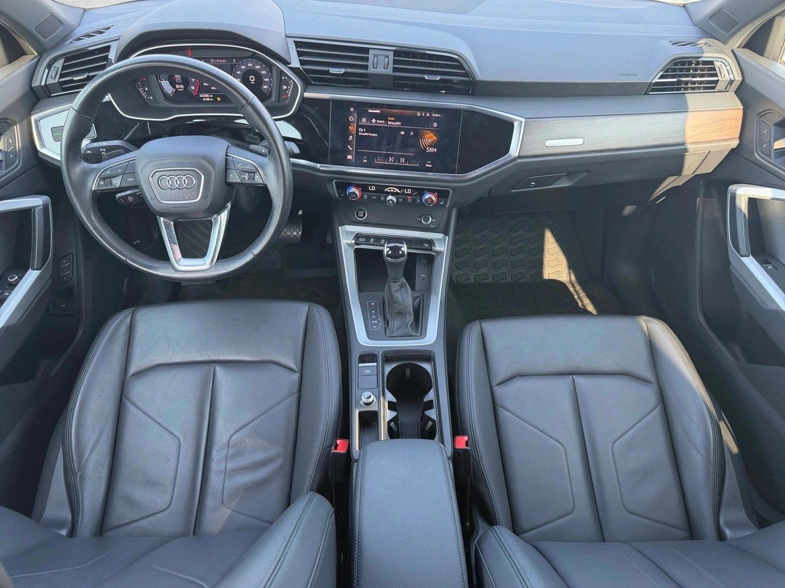 Thumbnail: 2022 Audi Q3 - 3