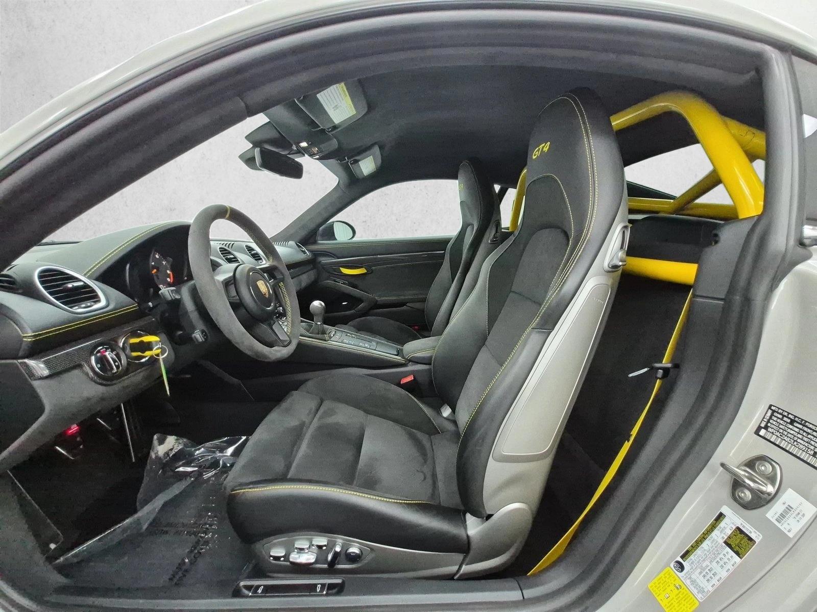 2020 Porsche 718 Cayman