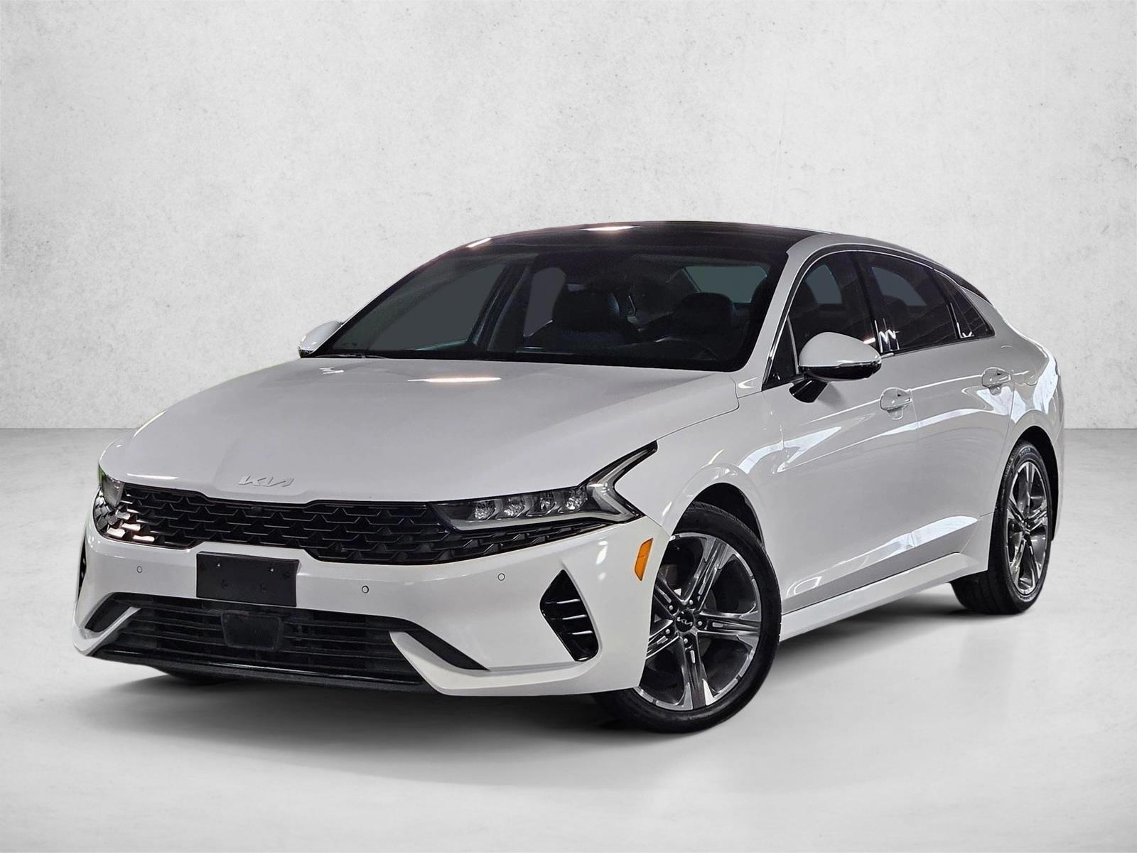 Thumbnail: 2022 Kia K5 - 1