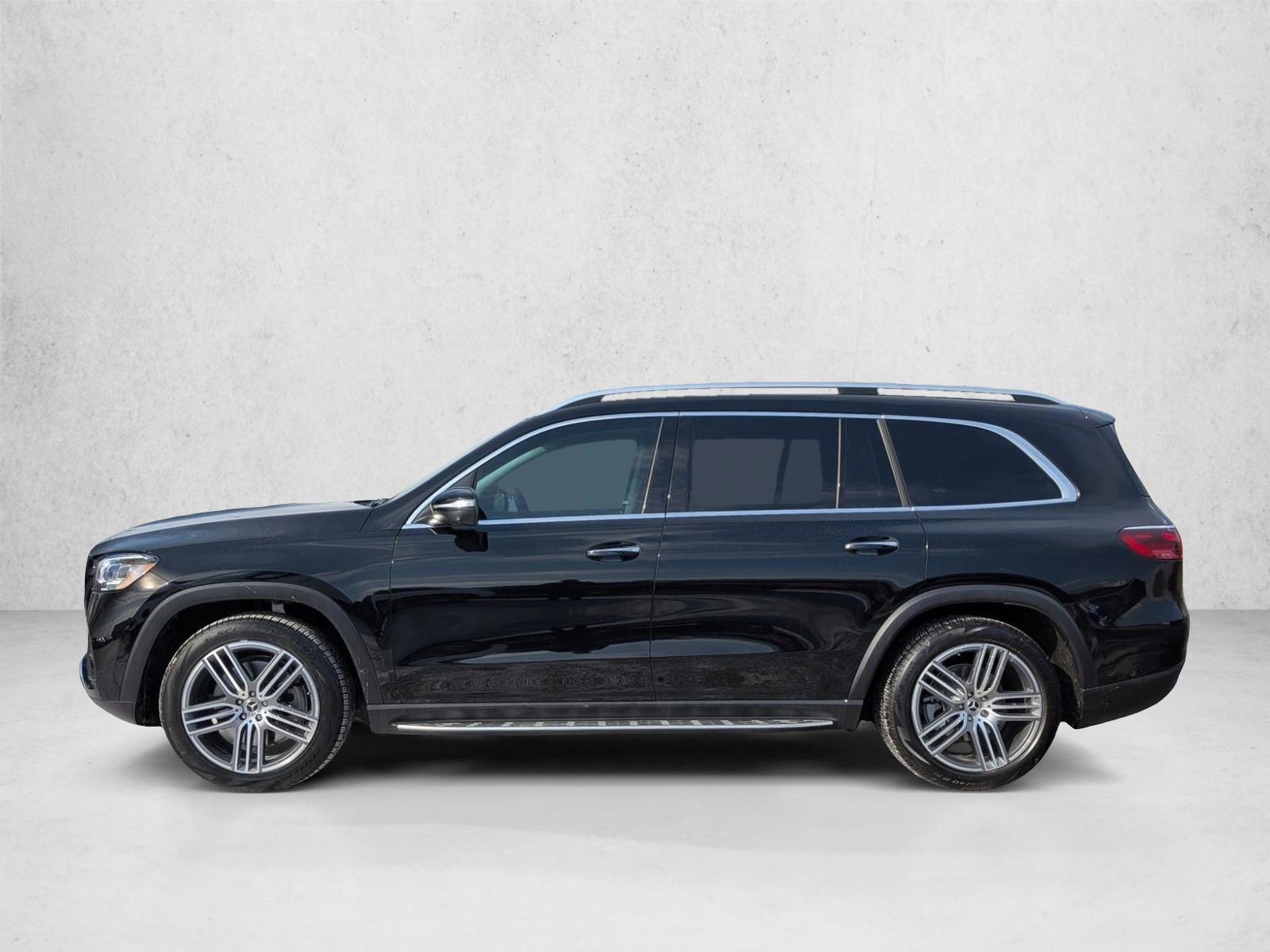 Thumbnail: 2026 Mercedes-Benz GLS - 2