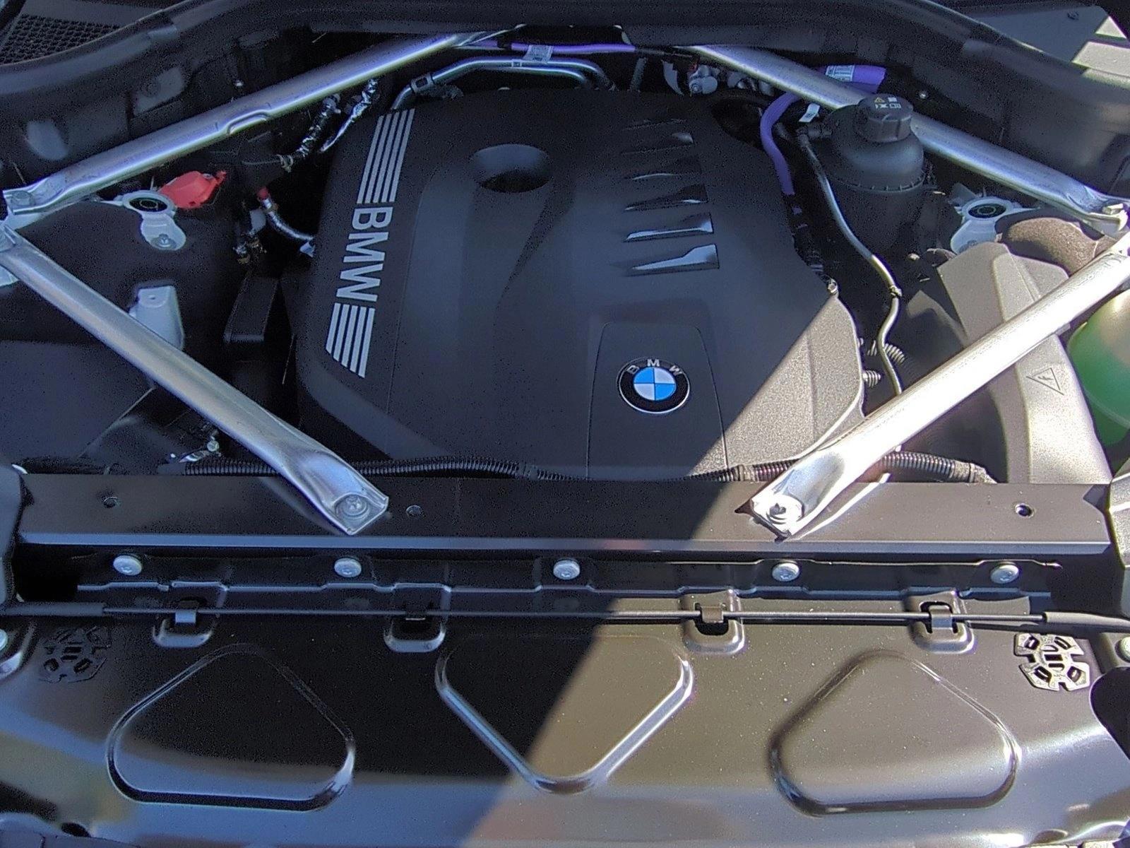 2026 BMW X7 40i - Photo 15