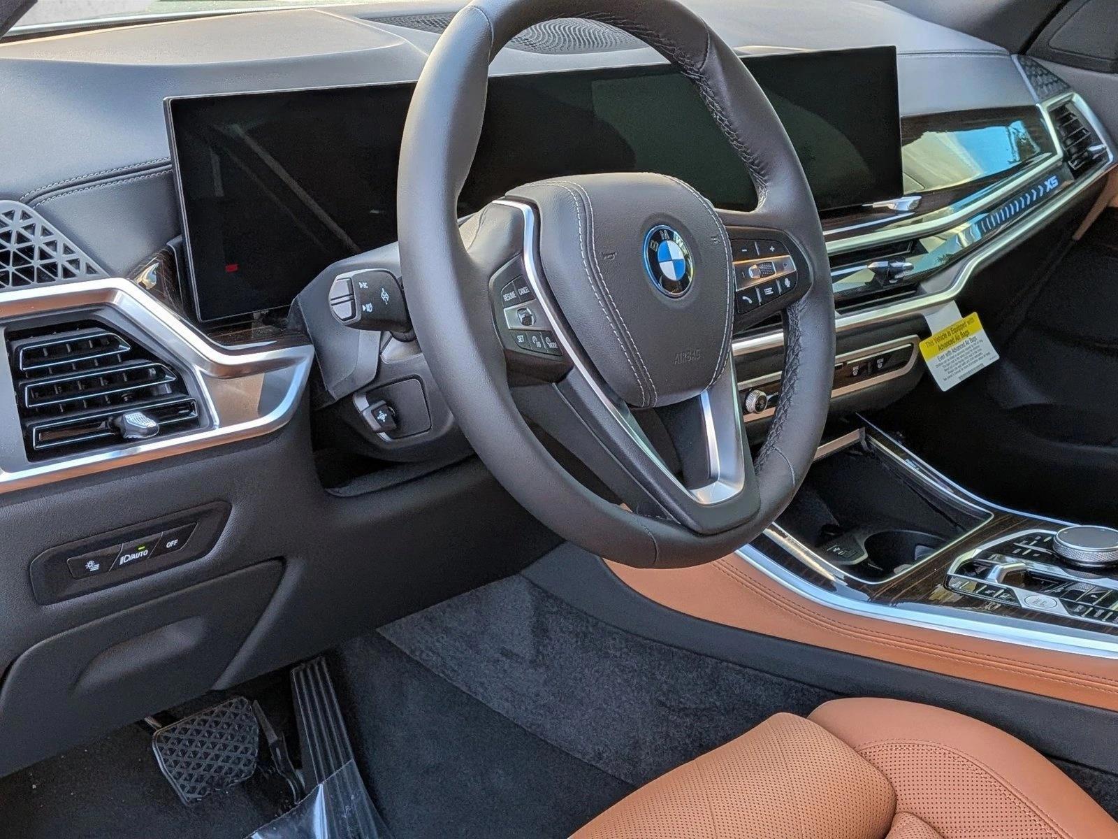 Thumbnail: 2026 BMW X5 - 3