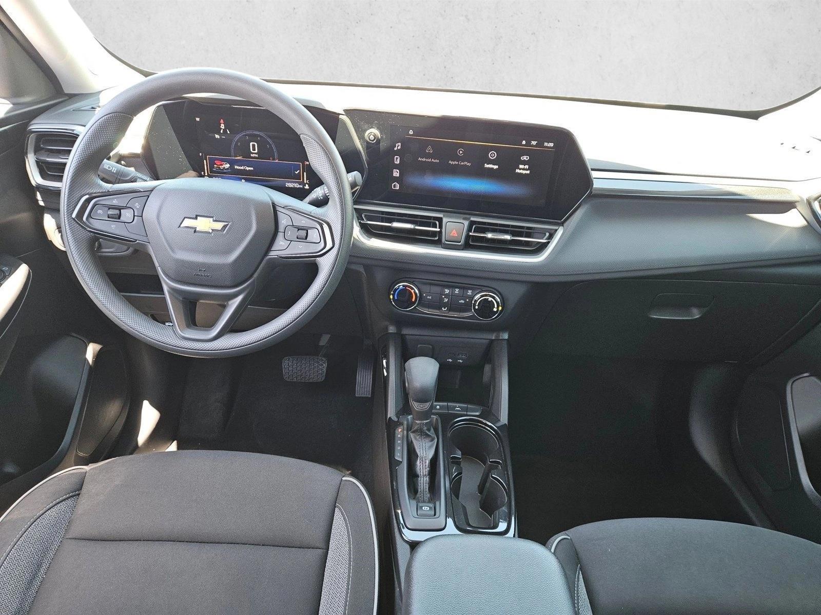 Thumbnail: 2024 Chevrolet TrailBlazer - 3