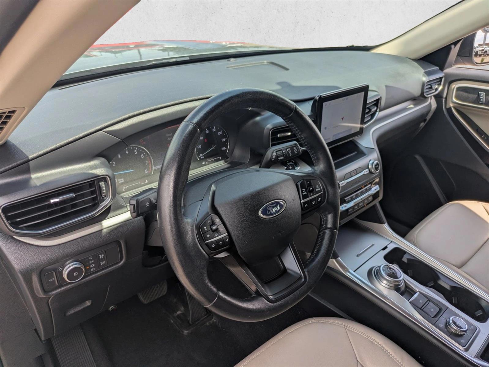 Thumbnail: 2020 Ford Explorer - 3