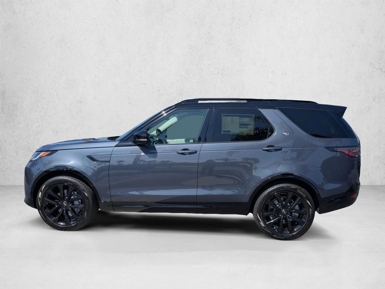 Thumbnail: 2026 Land Rover Discovery - 2