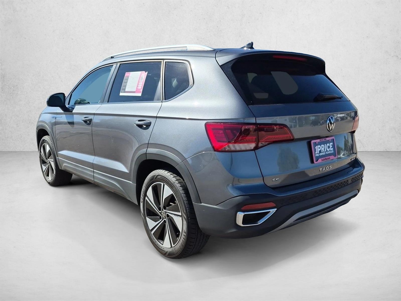 2024 Volkswagen Taos SE - Photo 8