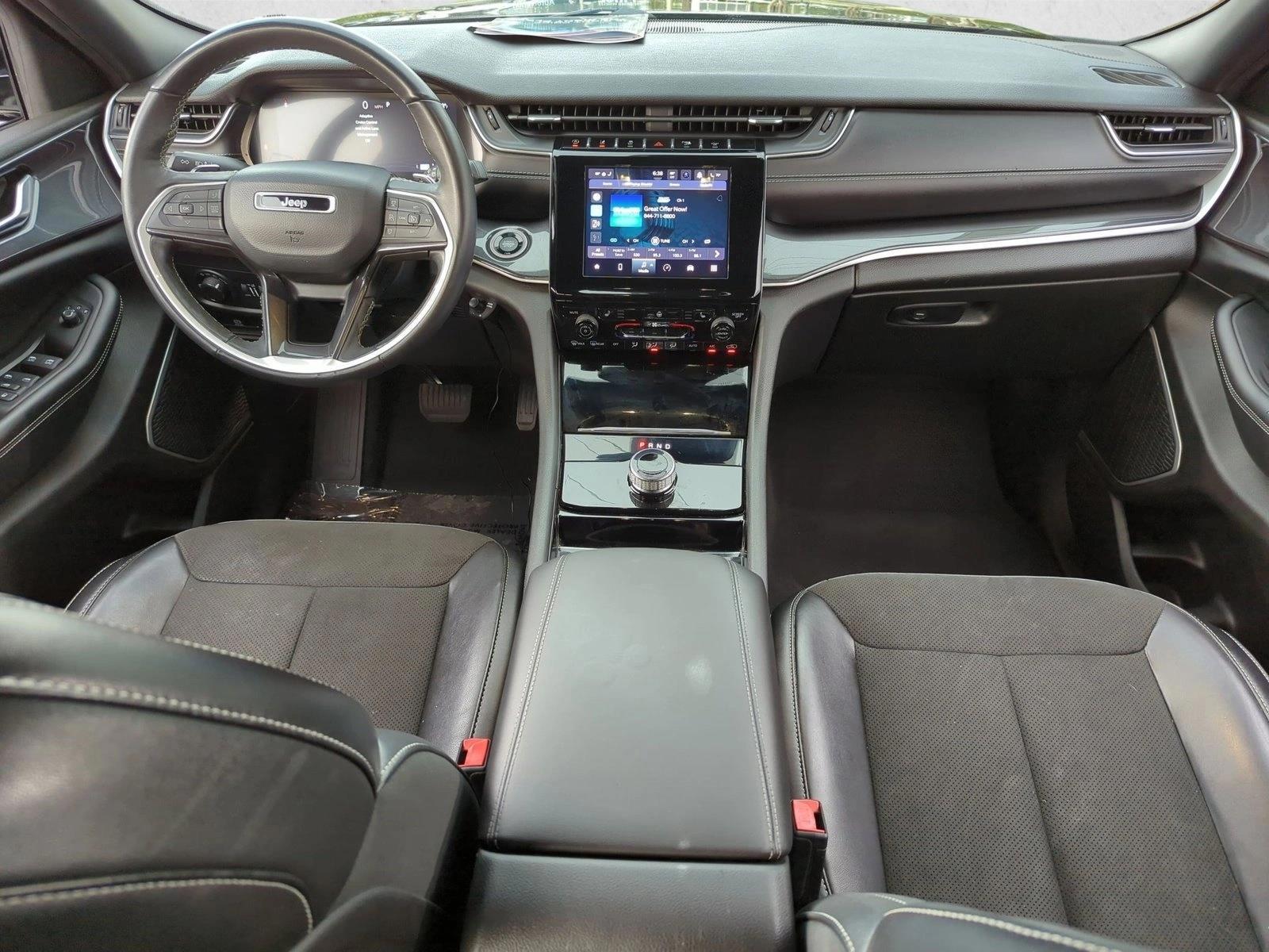 Thumbnail: 2022 Jeep Grand Cherokee L - 4