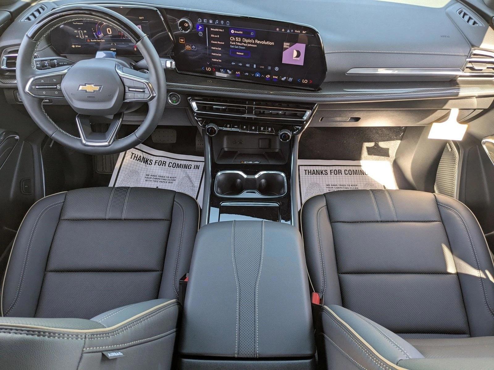 Thumbnail: 2026 Chevrolet Traverse - 4