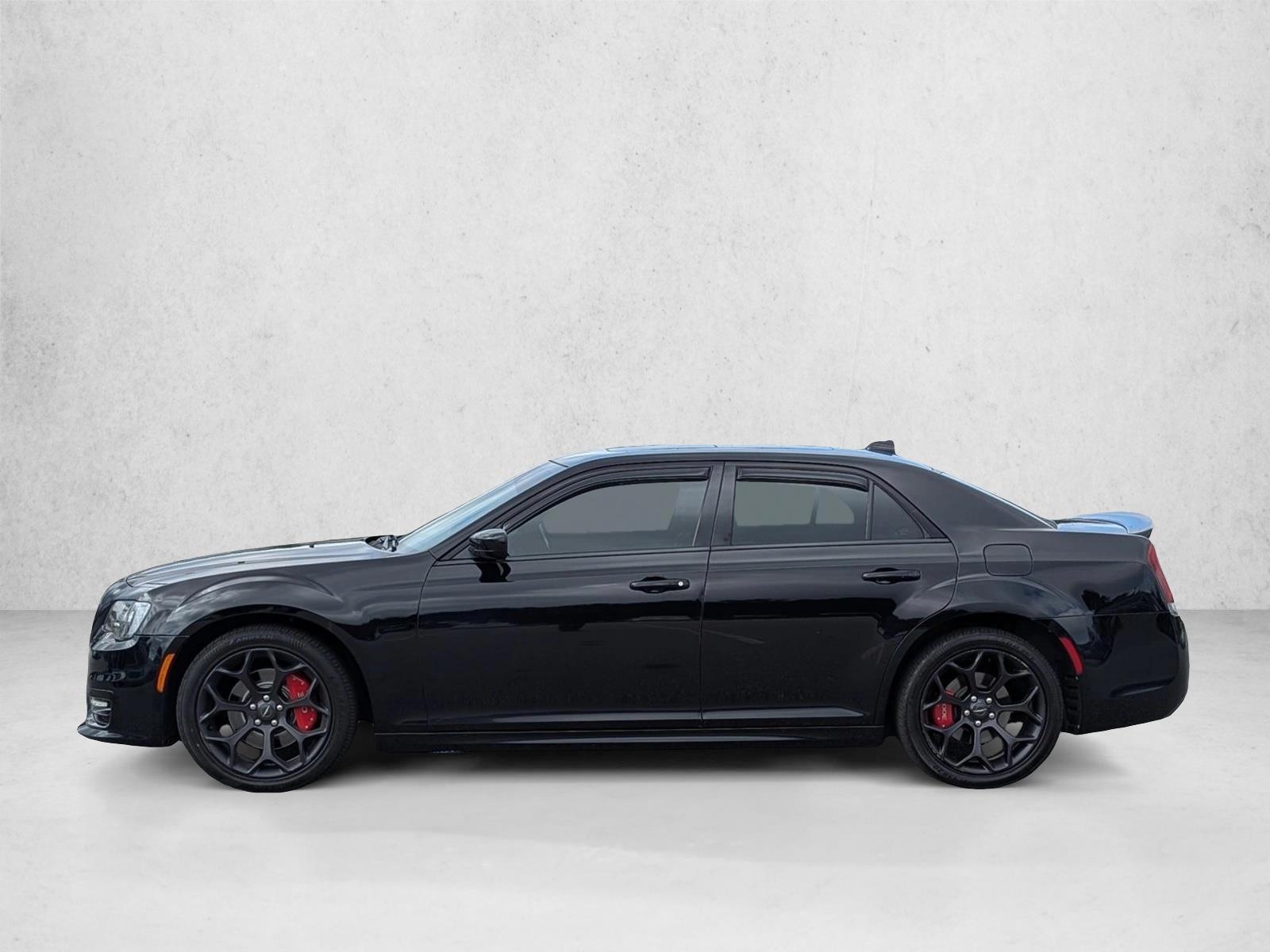 Thumbnail: 2019 Chrysler 300 - 2