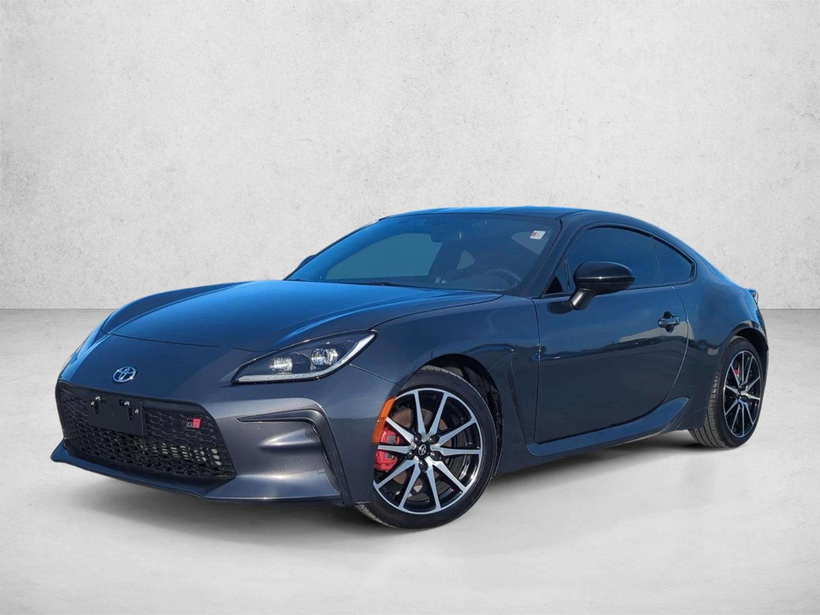Thumbnail: 2024 Toyota GR86 - 1