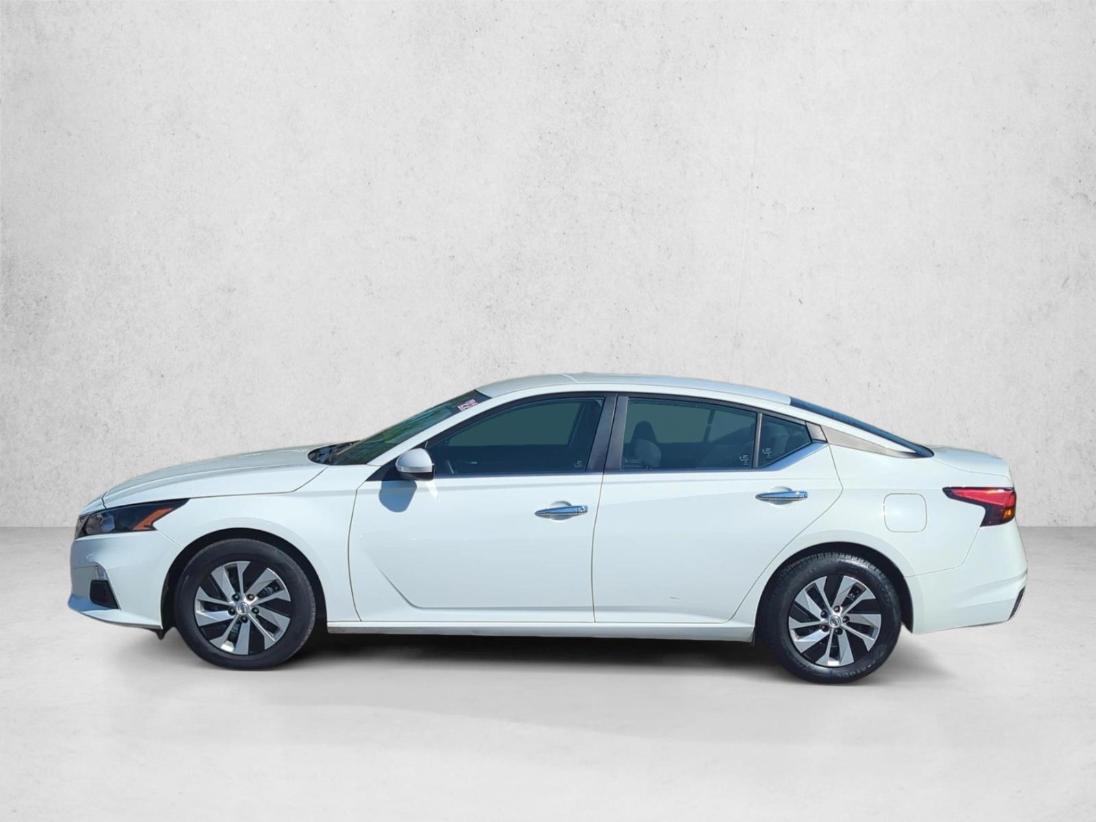 Thumbnail: 2022 Nissan Altima - 2