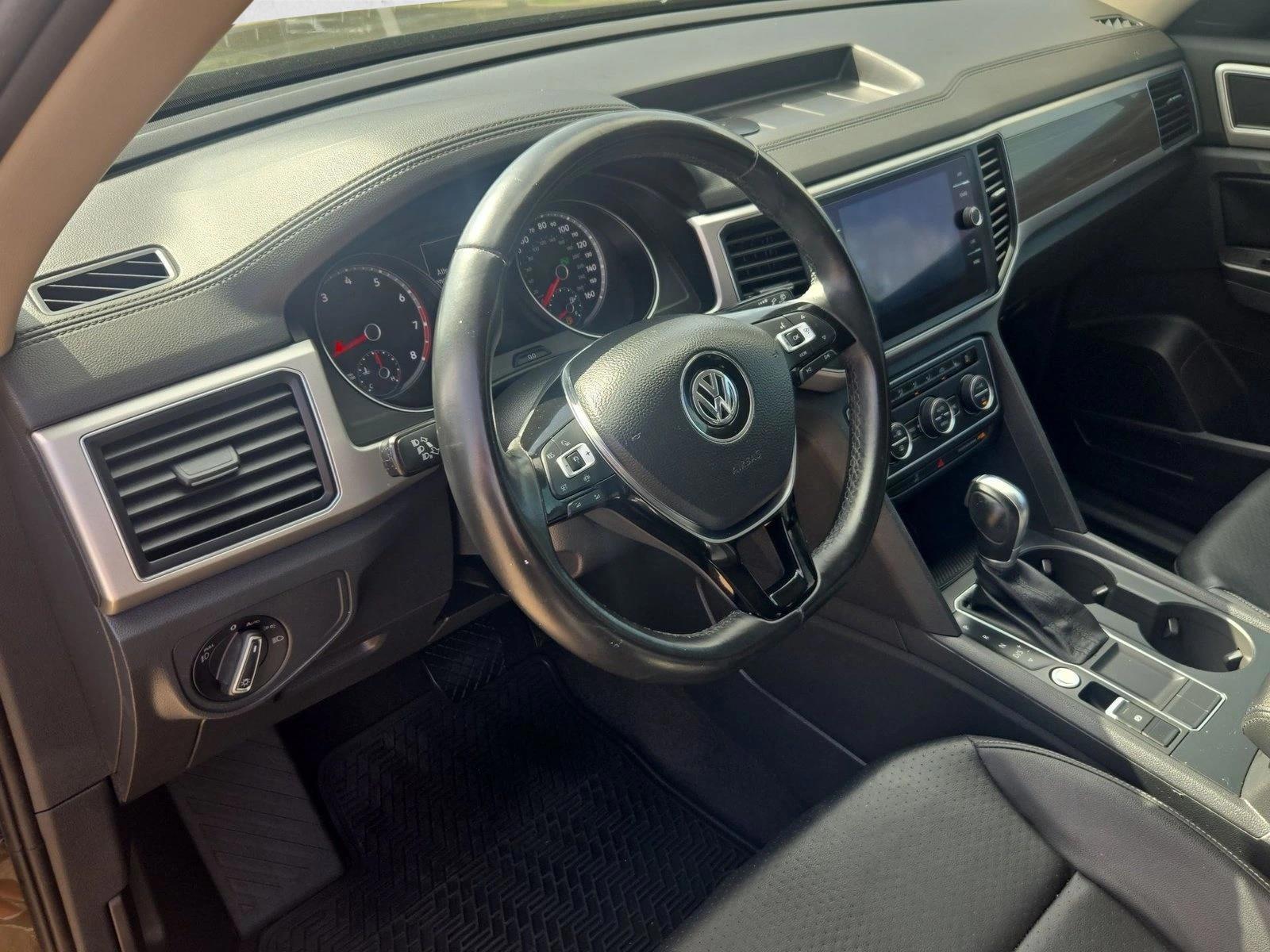 Thumbnail: 2019 Volkswagen Atlas - 3