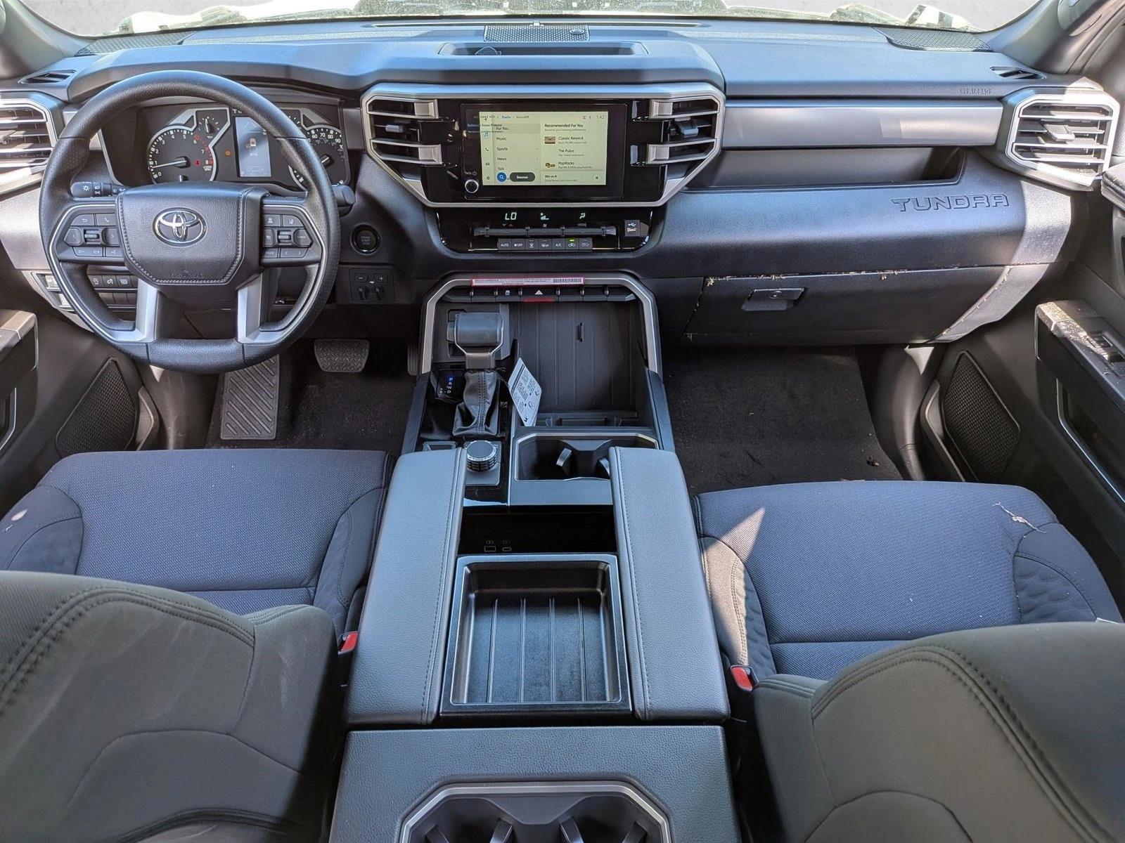 Thumbnail: 2025 Toyota Tundra - 3
