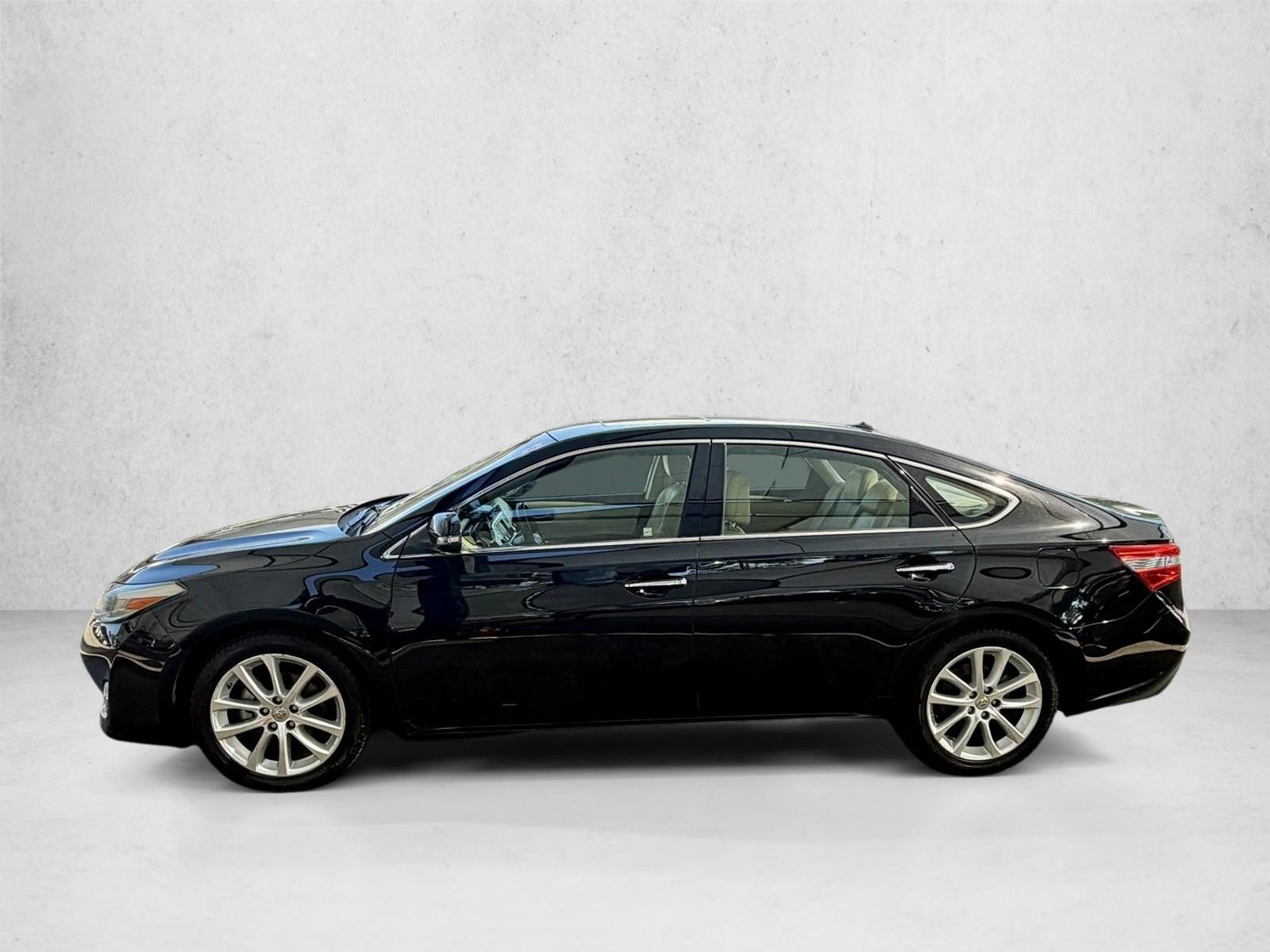 Thumbnail: 2013 Toyota Avalon - 2
