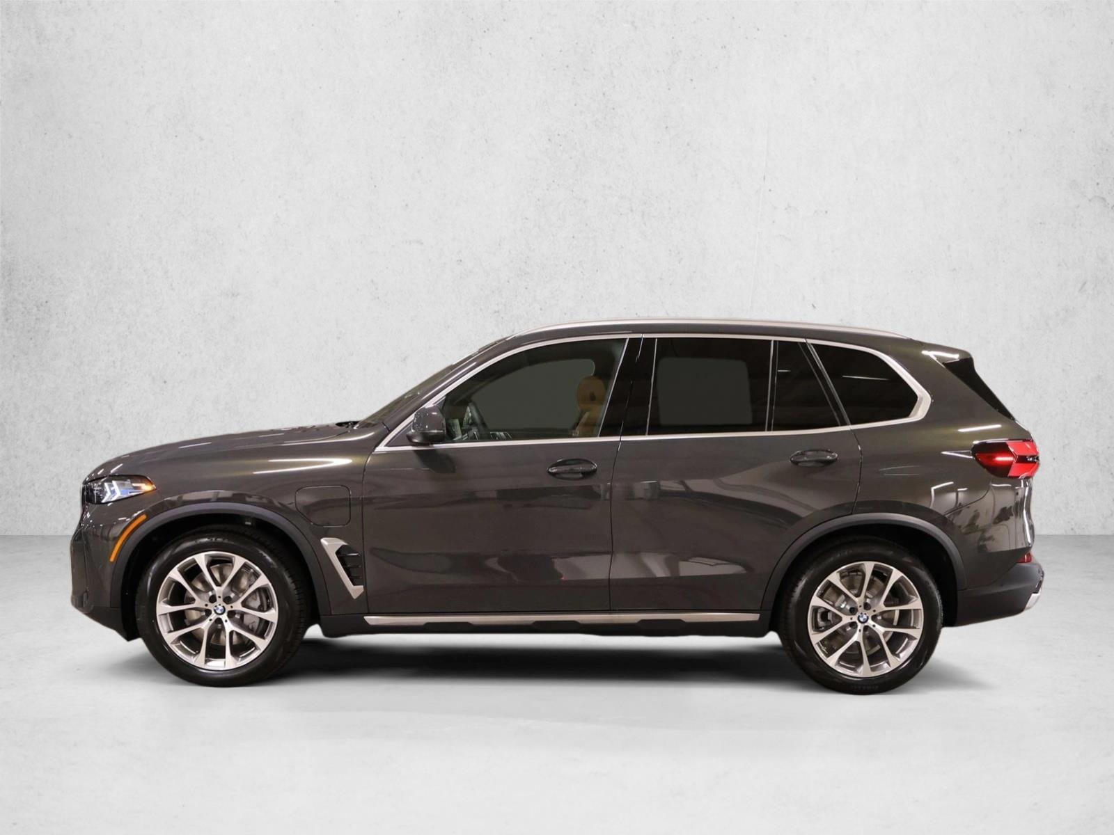 Thumbnail: 2026 BMW X5 - 2