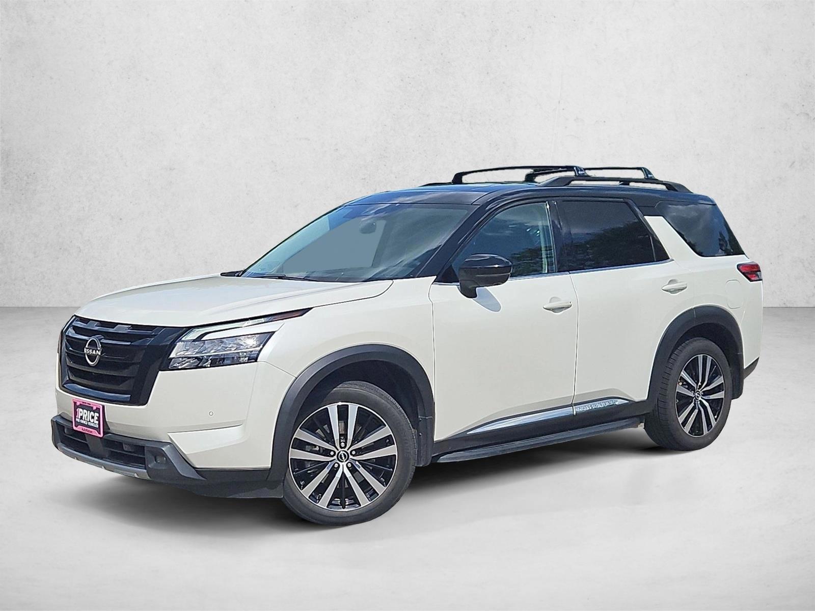 Thumbnail: 2024 Nissan Pathfinder - 1