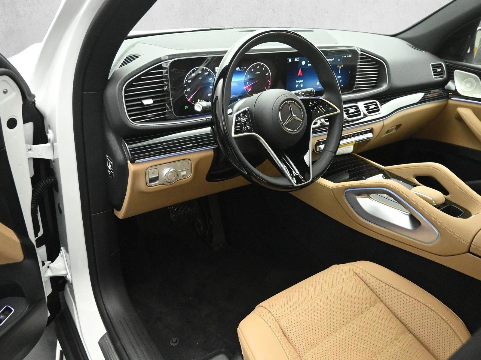 Thumbnail: 2026 Mercedes-Benz GLE - 3