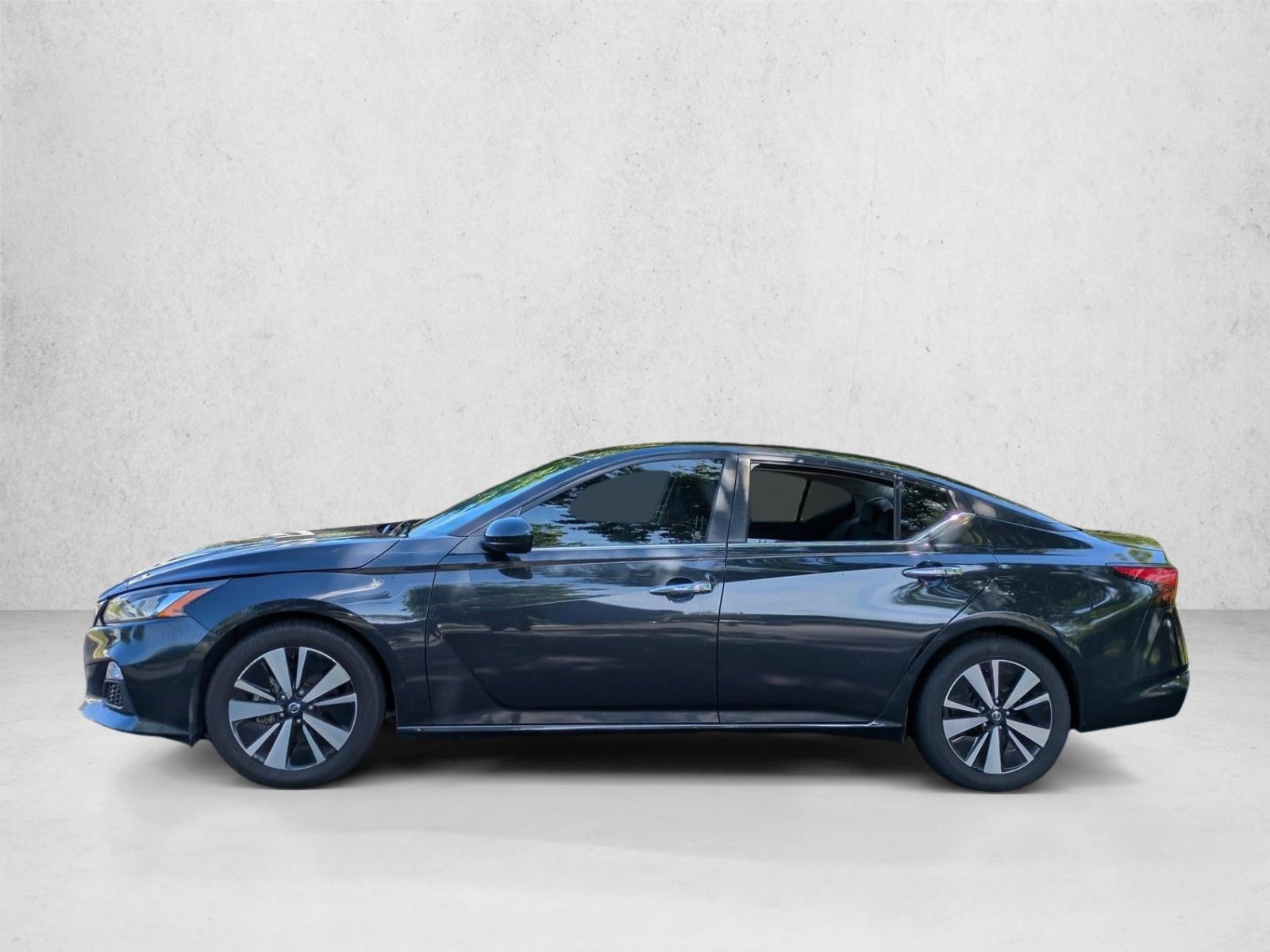 Thumbnail: 2021 Nissan Altima - 2