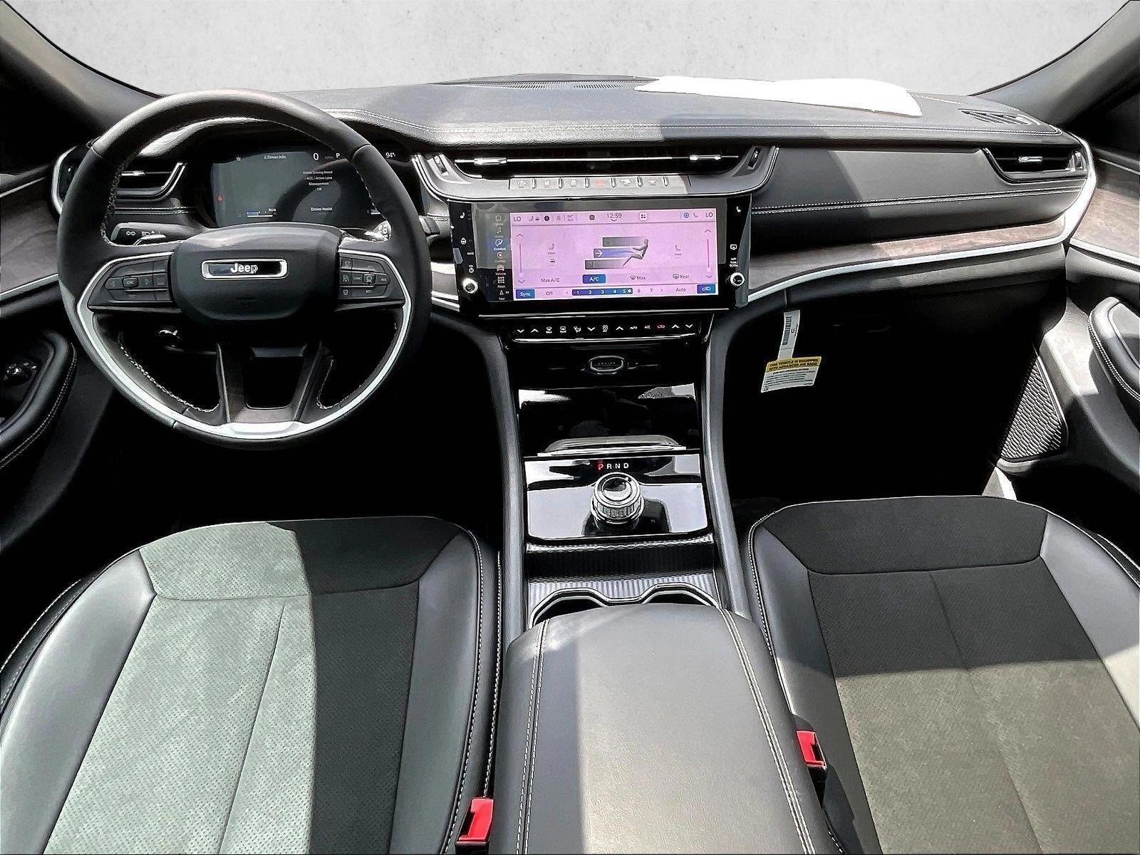 Thumbnail: 2026 Jeep Grand Cherokee - 2