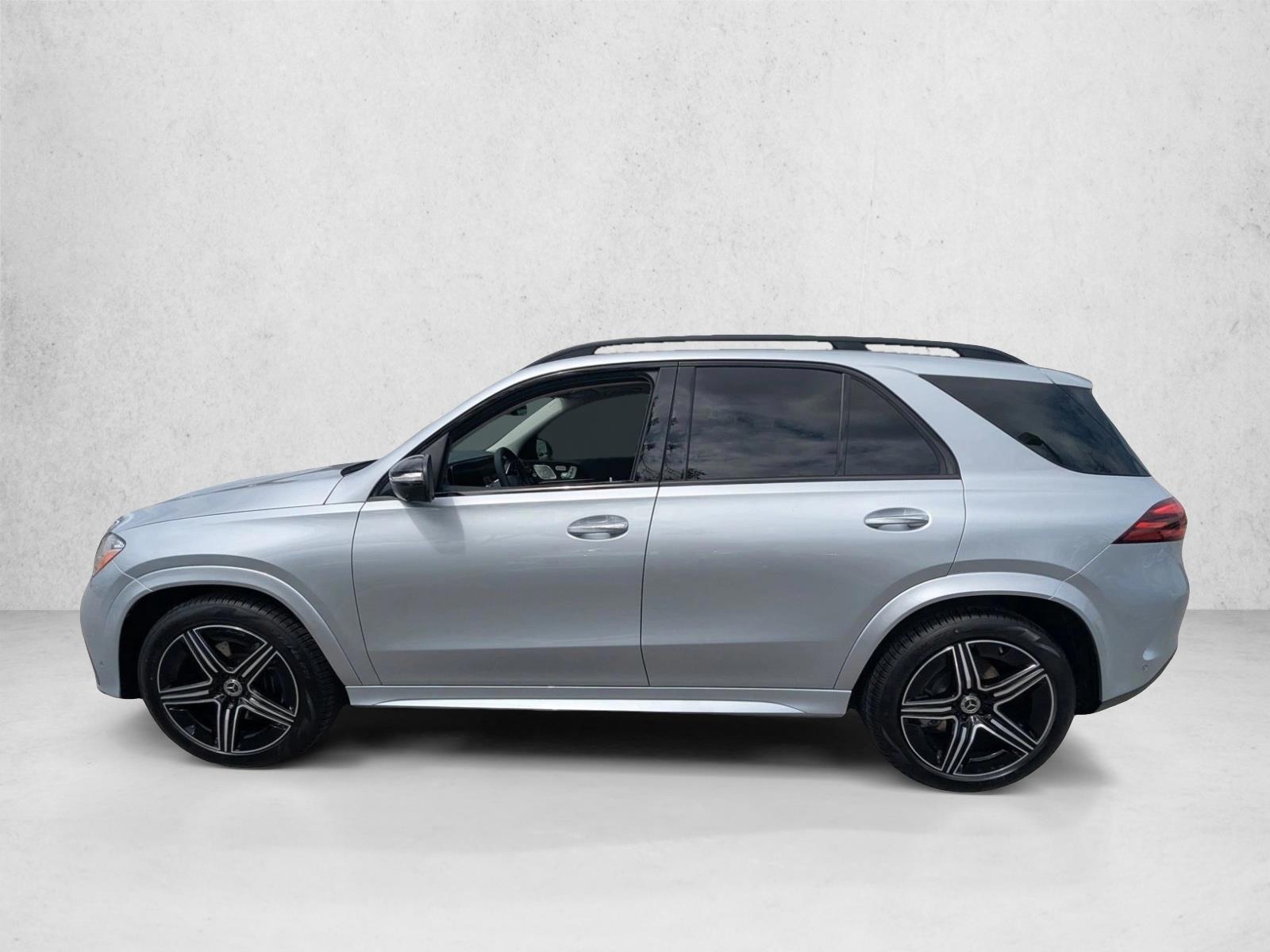 Thumbnail: 2026 Mercedes-Benz GLE - 2