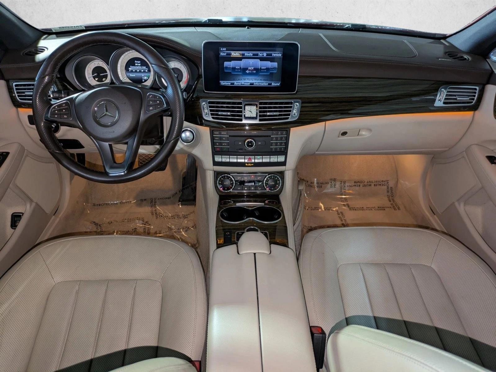 Thumbnail: 2015 Mercedes-Benz CLS - 3