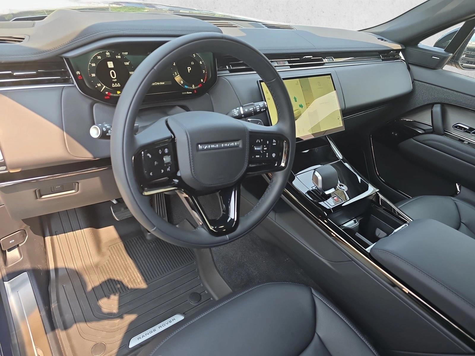 Thumbnail: 2026 Land Rover Range Rover Sport - 4