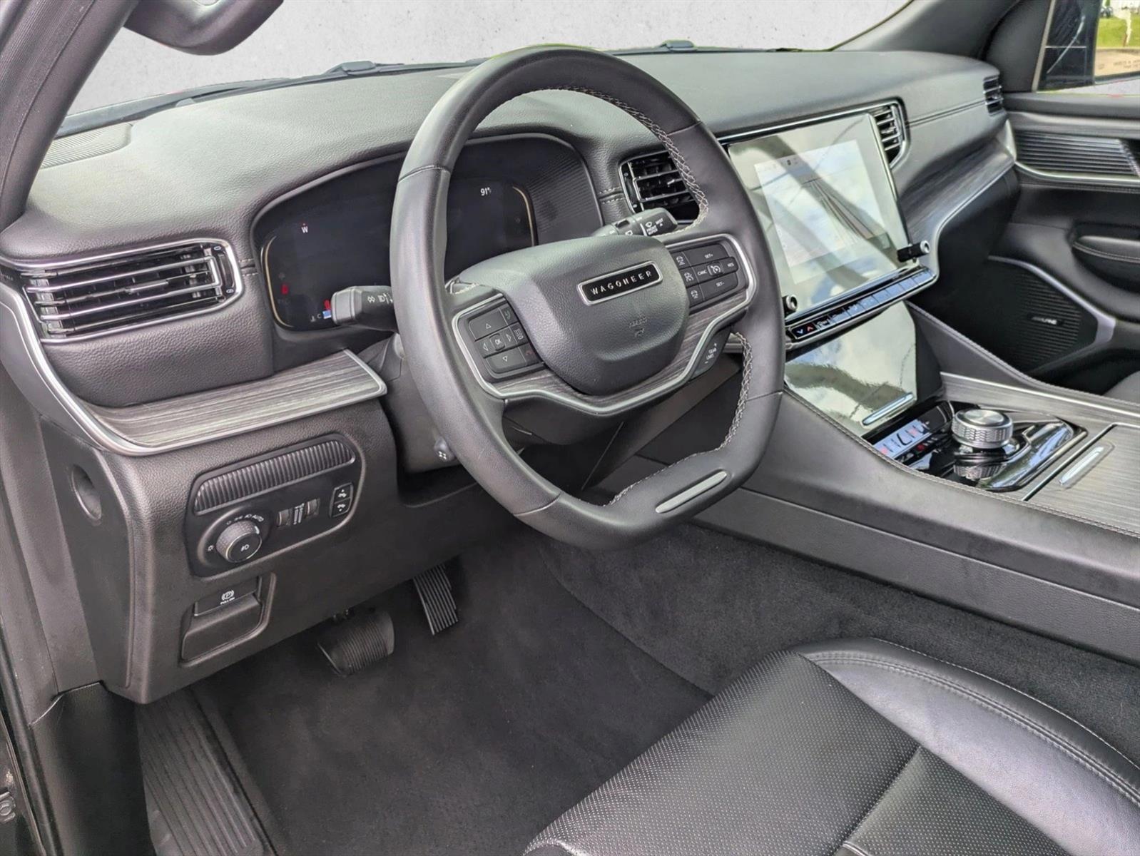 Thumbnail: 2024 Jeep Wagoneer - 2