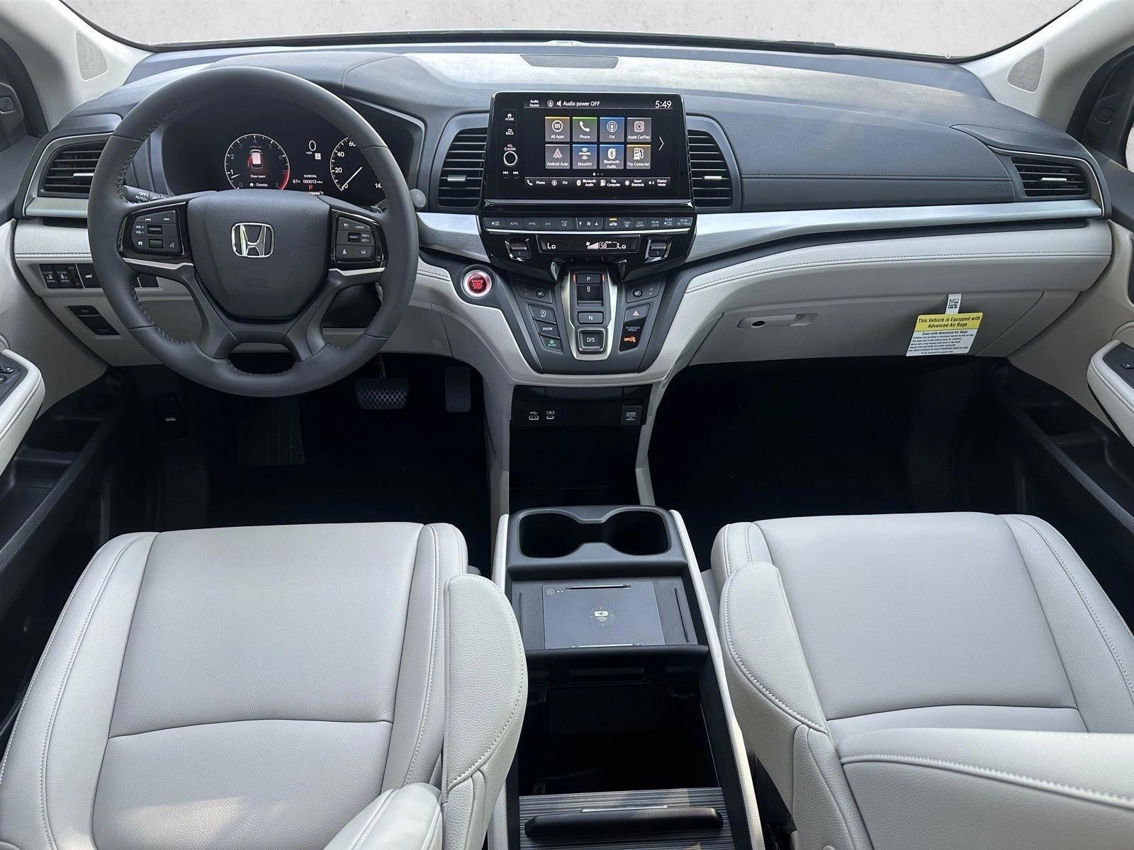 Thumbnail: 2026 Honda Odyssey - 4