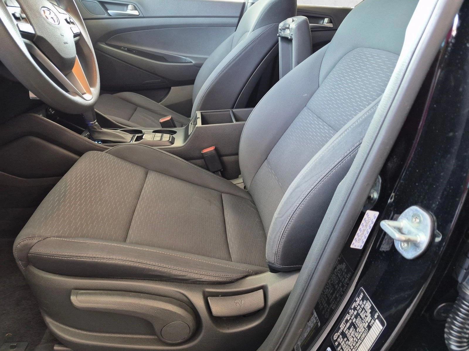 Thumbnail: 2020 Hyundai Tucson - 4